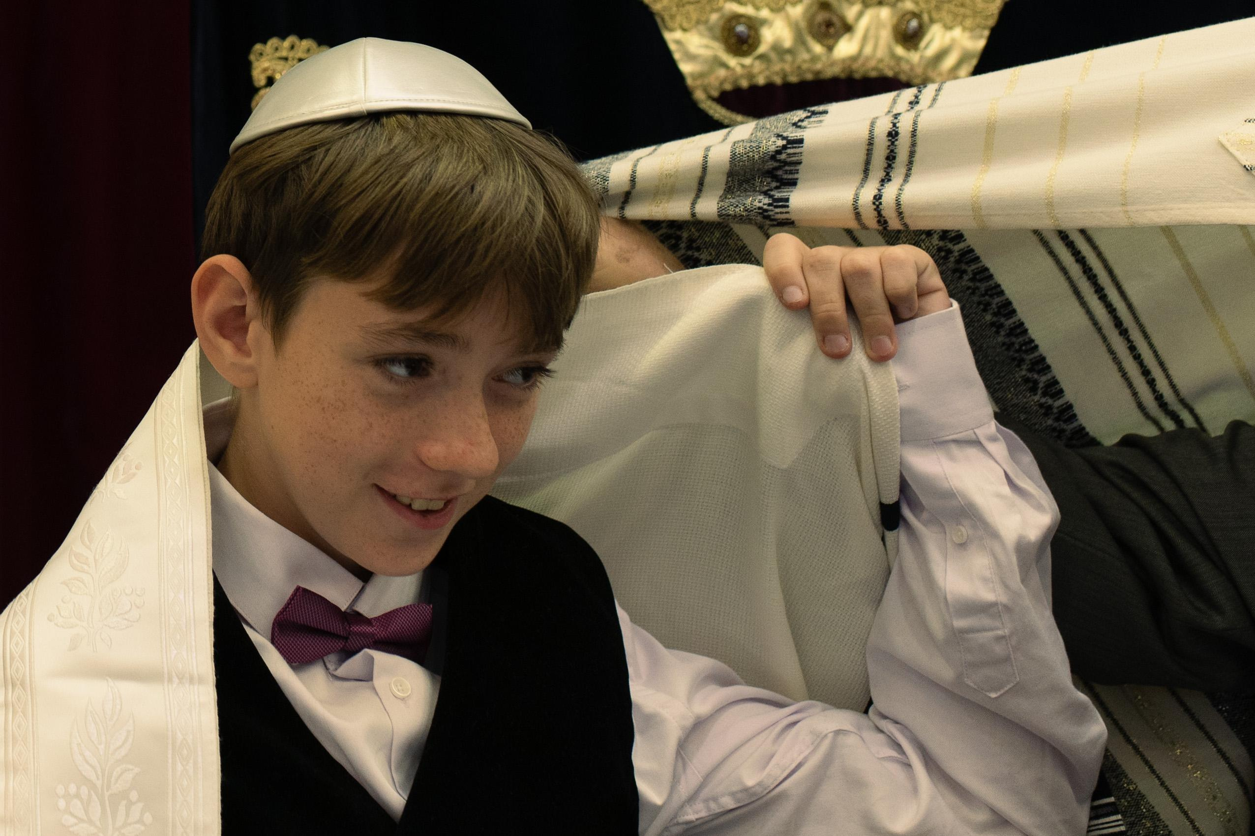 Bar Mizva Ilya. KATY GOLD PHOTOGRAPHY