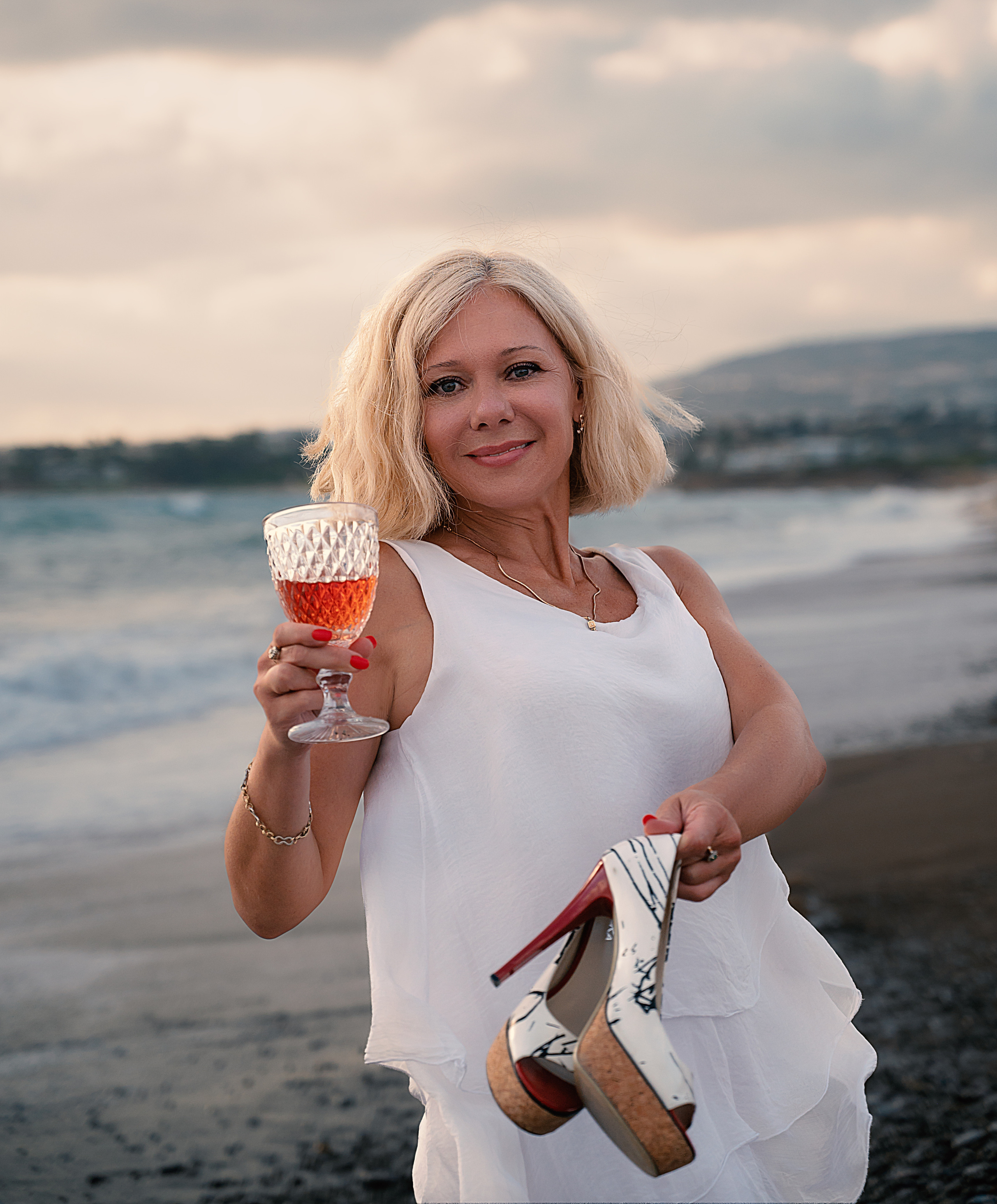 Natalie Summer2022. KATY GOLD PHOTOGRAPHY