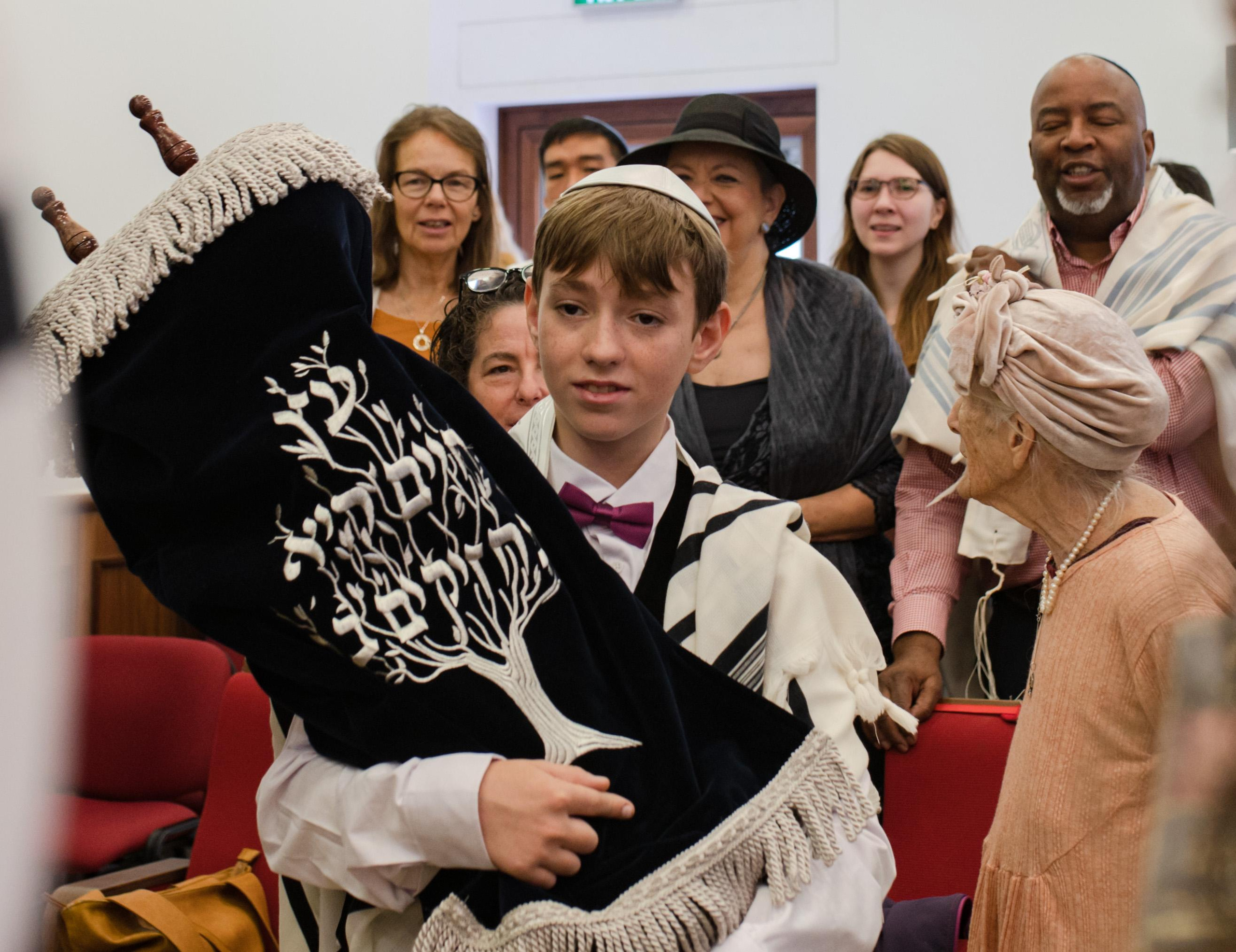 Bar Mizva Ilya. KATY GOLD PHOTOGRAPHY