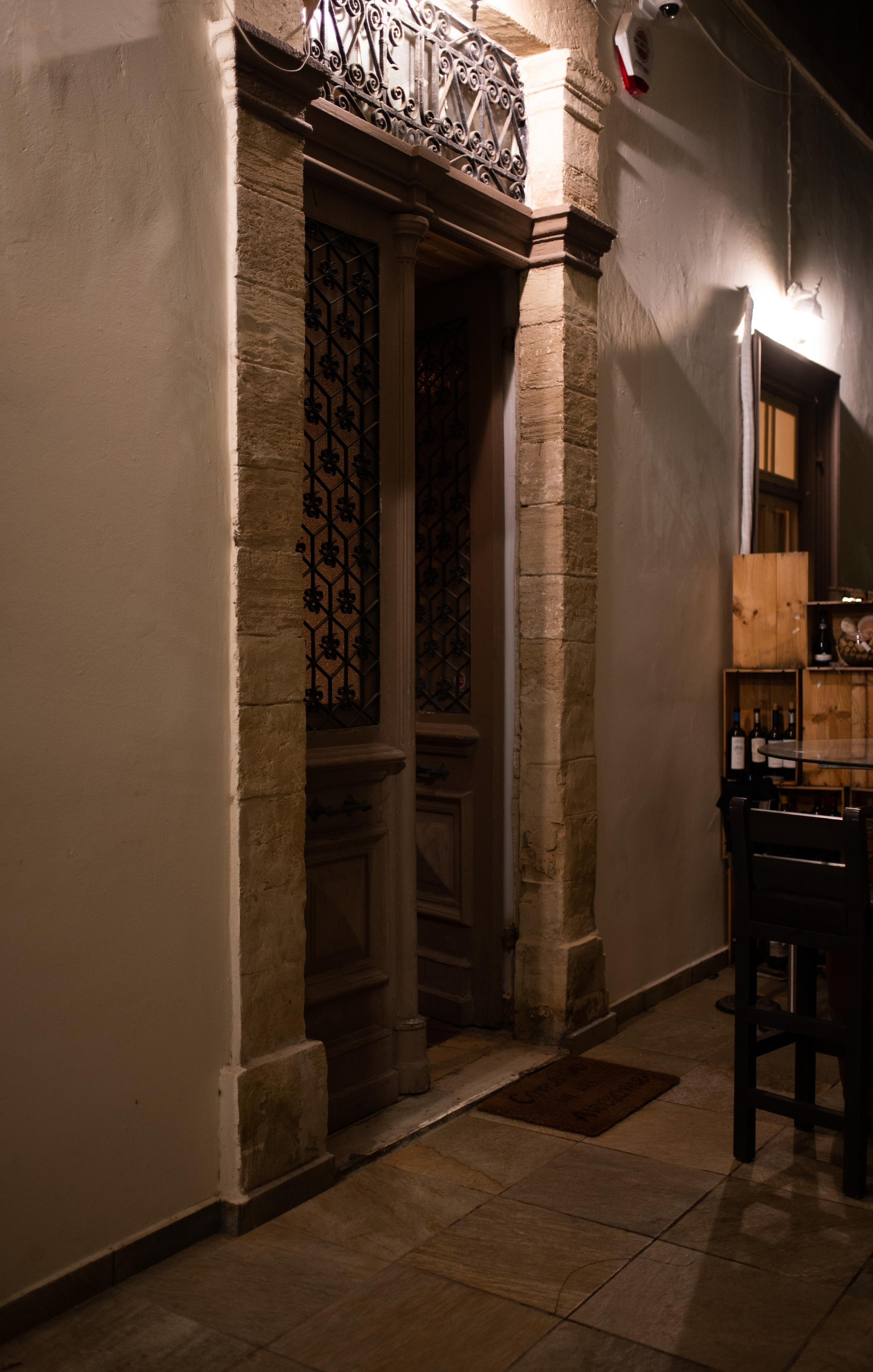 Vine Presentation Pafos. KATY GOLD PHOTOGRAPHY