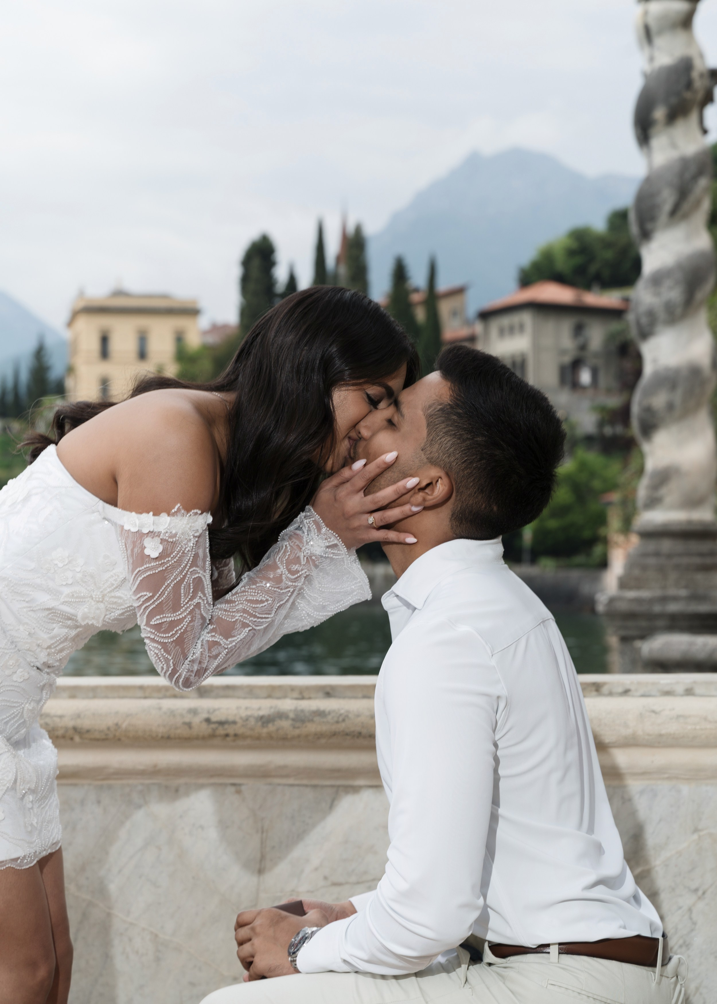 Villa Monastero Secret Proposal. Proposal Photographer in Lake Como