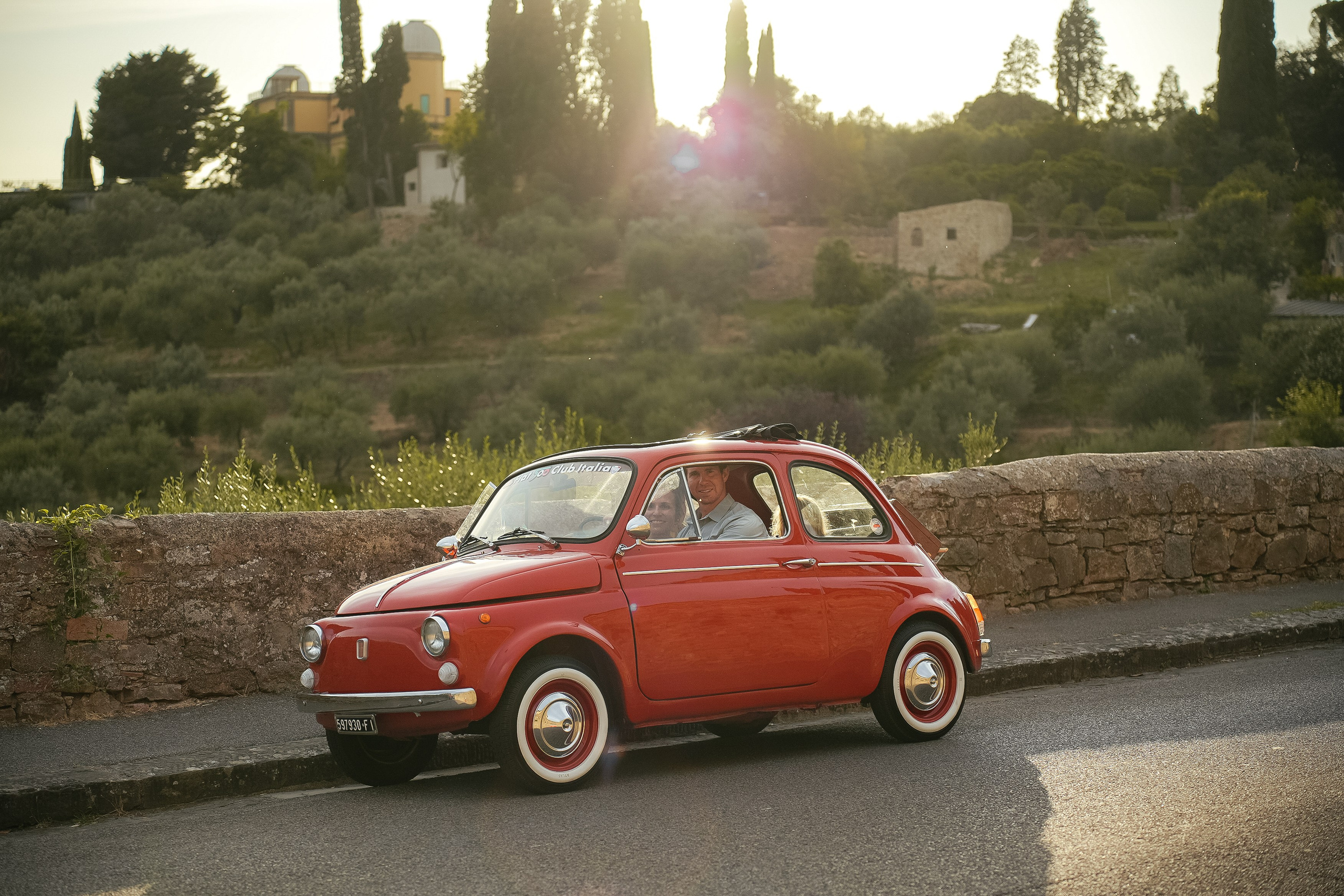 Nicole & Family. Wedding Photographer in Italy