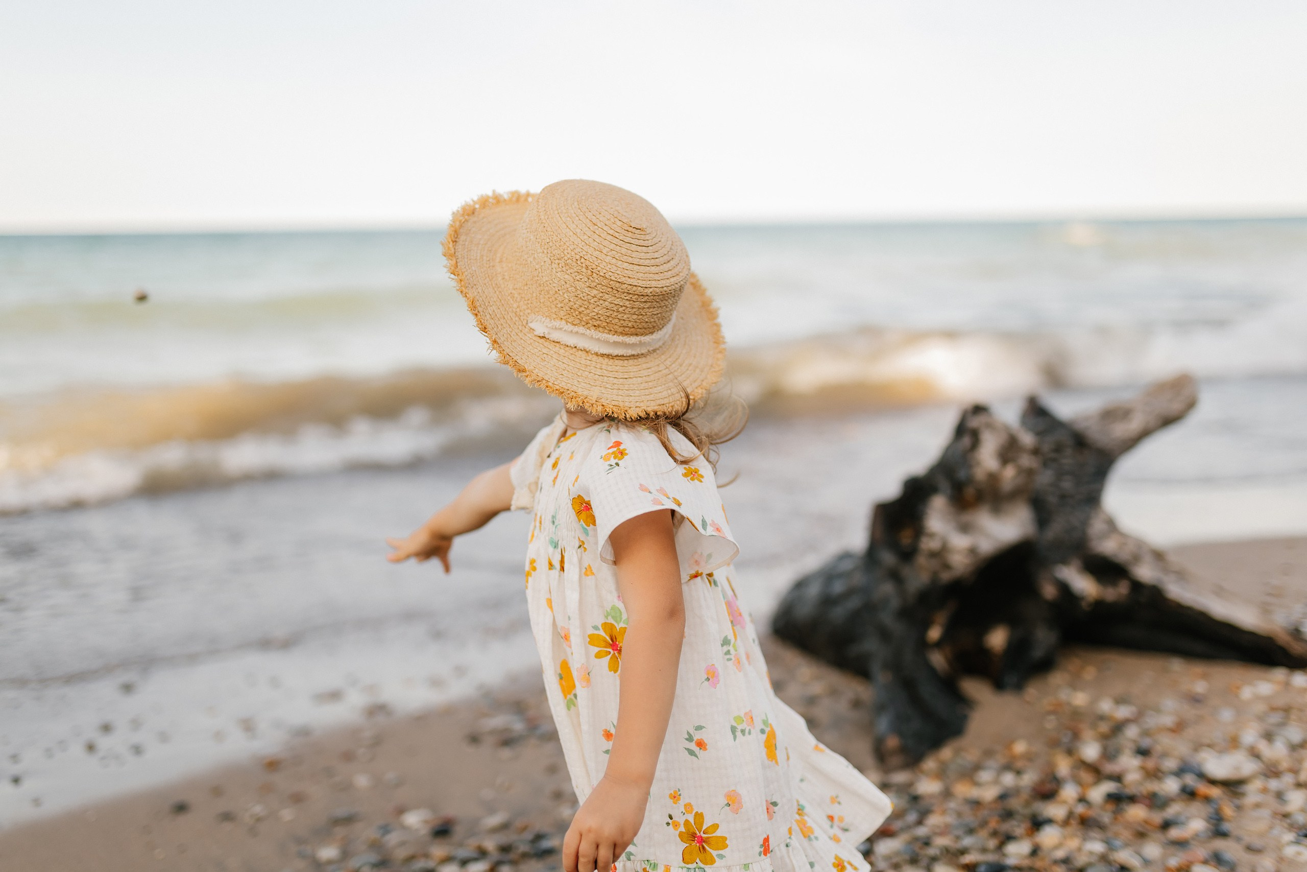 08.17.25 Family Photoshoot. Wedding family event photographer in Chicago Nick Yushevich