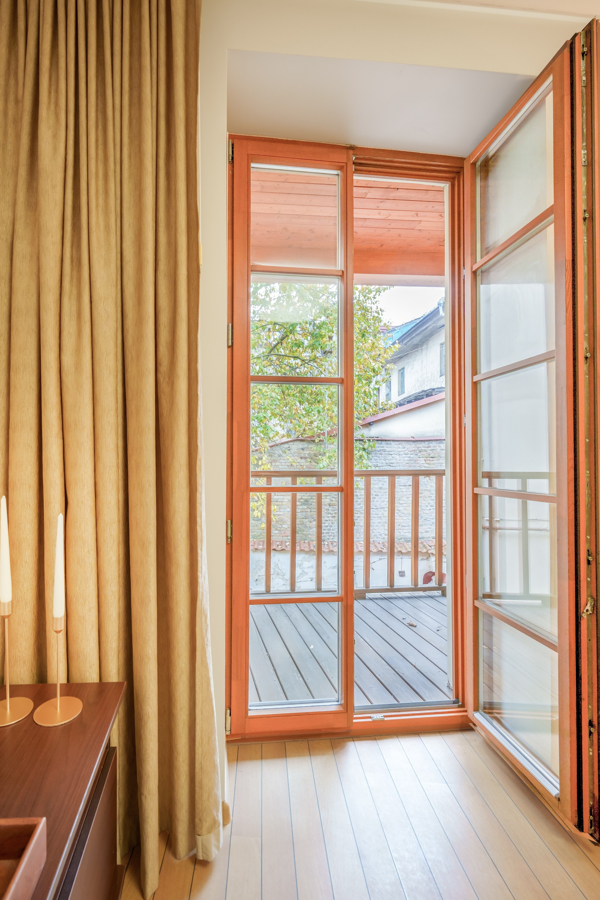 Aušros vartų. Elina Sapiega fotografė Vilniuje