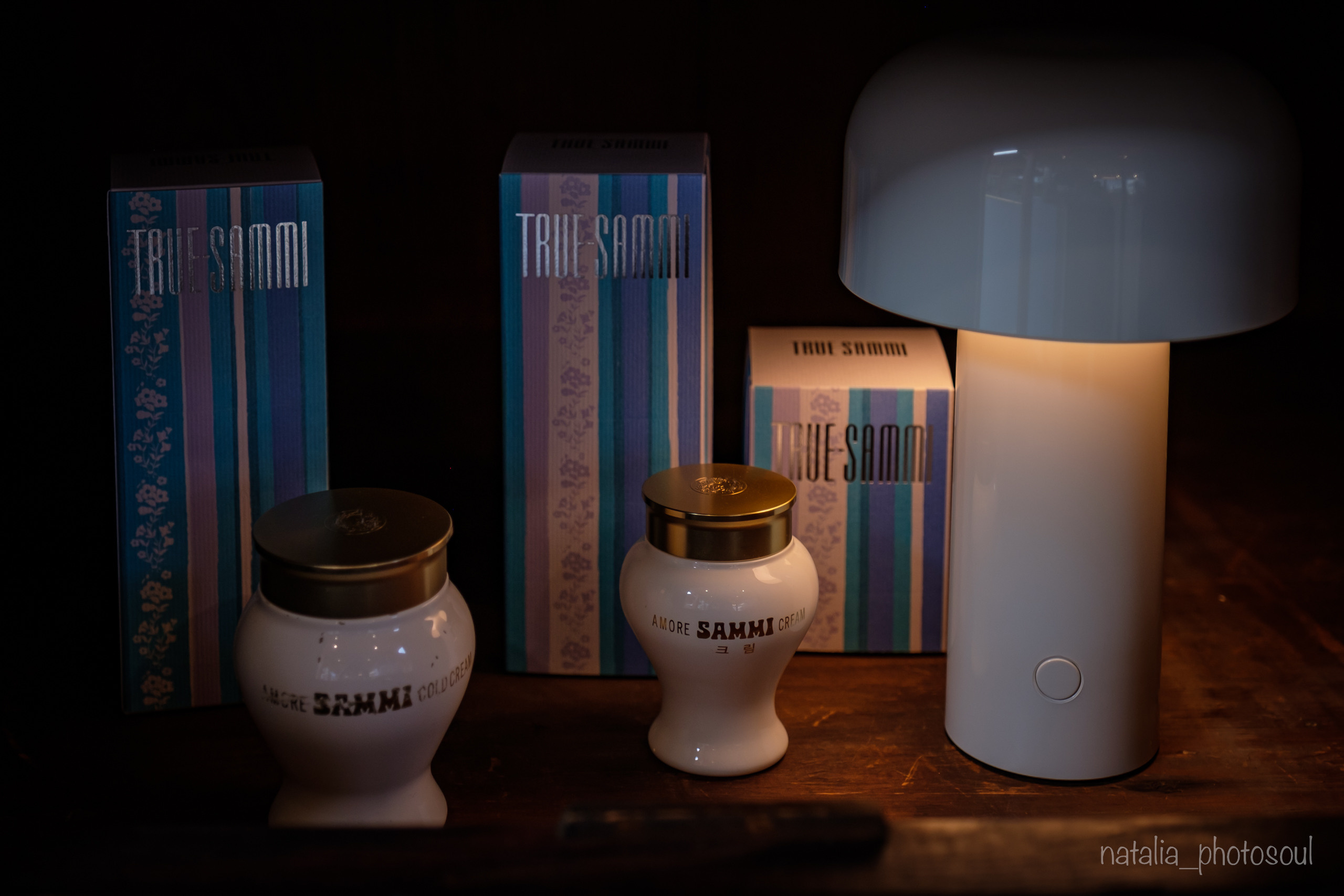 SULWHASOO: warm shades of autumn, graceful lines. Photographer in Seoul Dobrokvashina Natalya