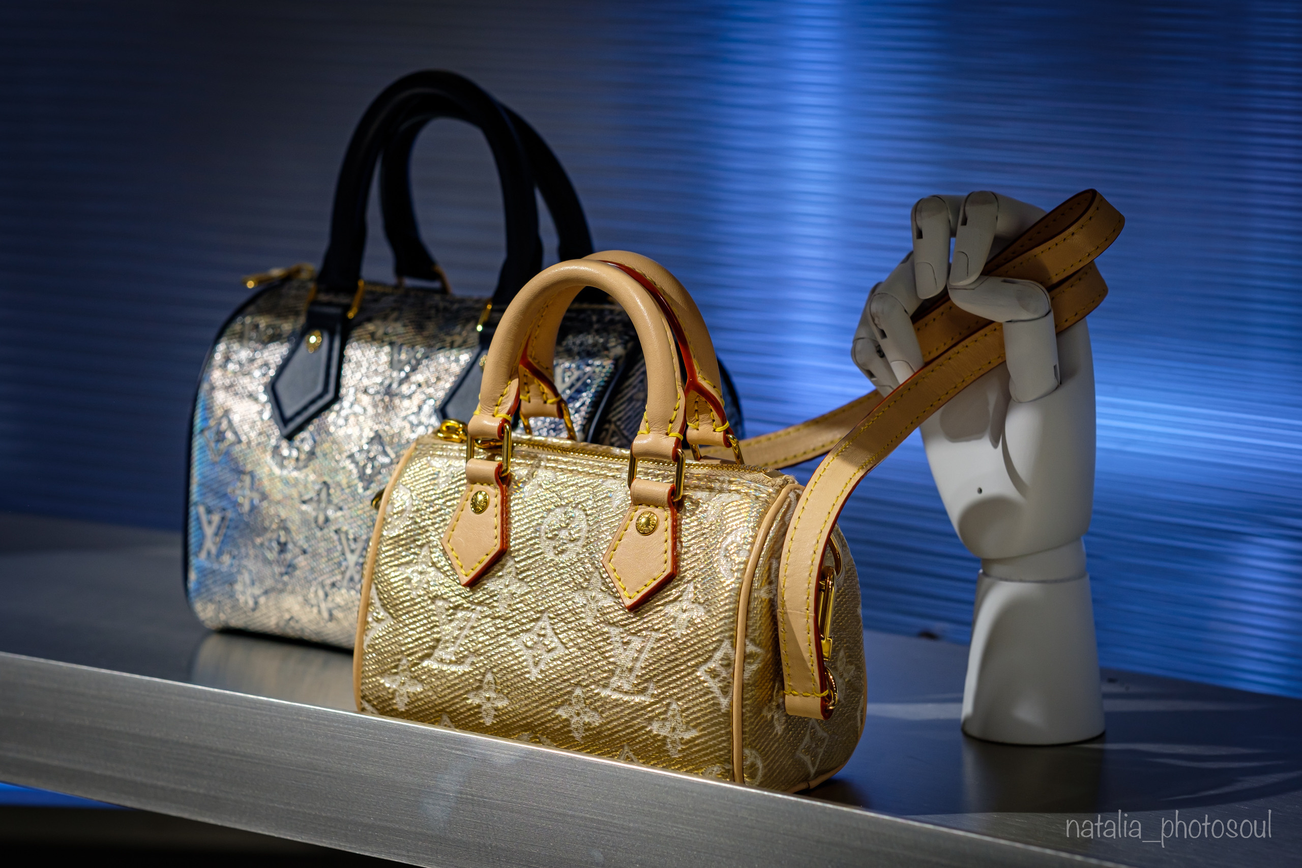 Louis Vuitton: elegance and chic, grace and…. Photographer in Seoul Dobrokvashina Natalya