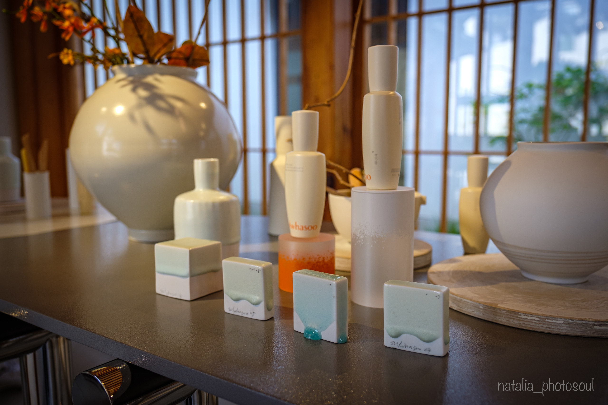 SULWHASOO: warm shades of autumn, graceful lines. Photographer in Seoul Dobrokvashina Natalya