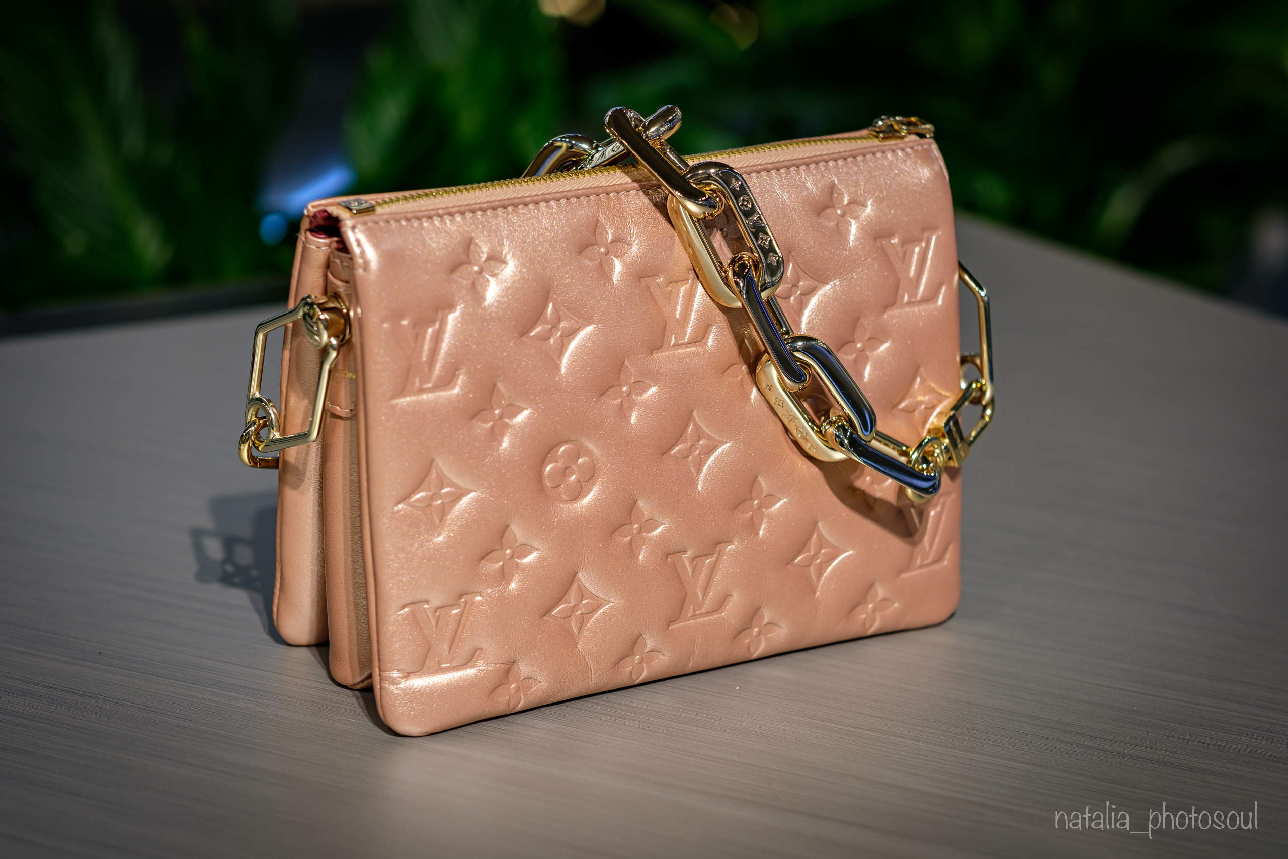 Louis Vuitton: elegance and chic, grace and…. Photographer in Seoul Dobrokvashina Natalya