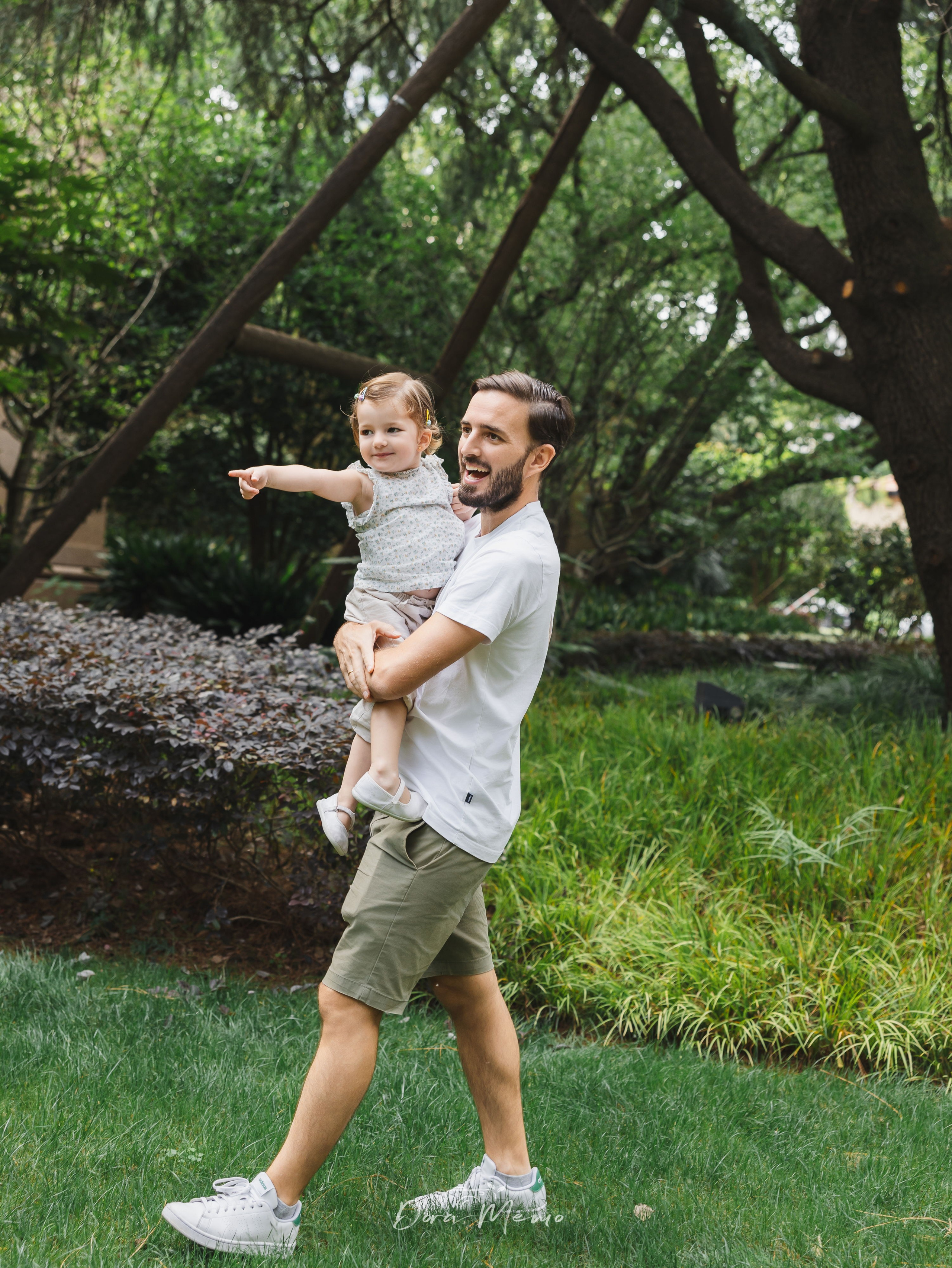A Spanish Family of Six in Shanghai | Shanghai Family Photographer