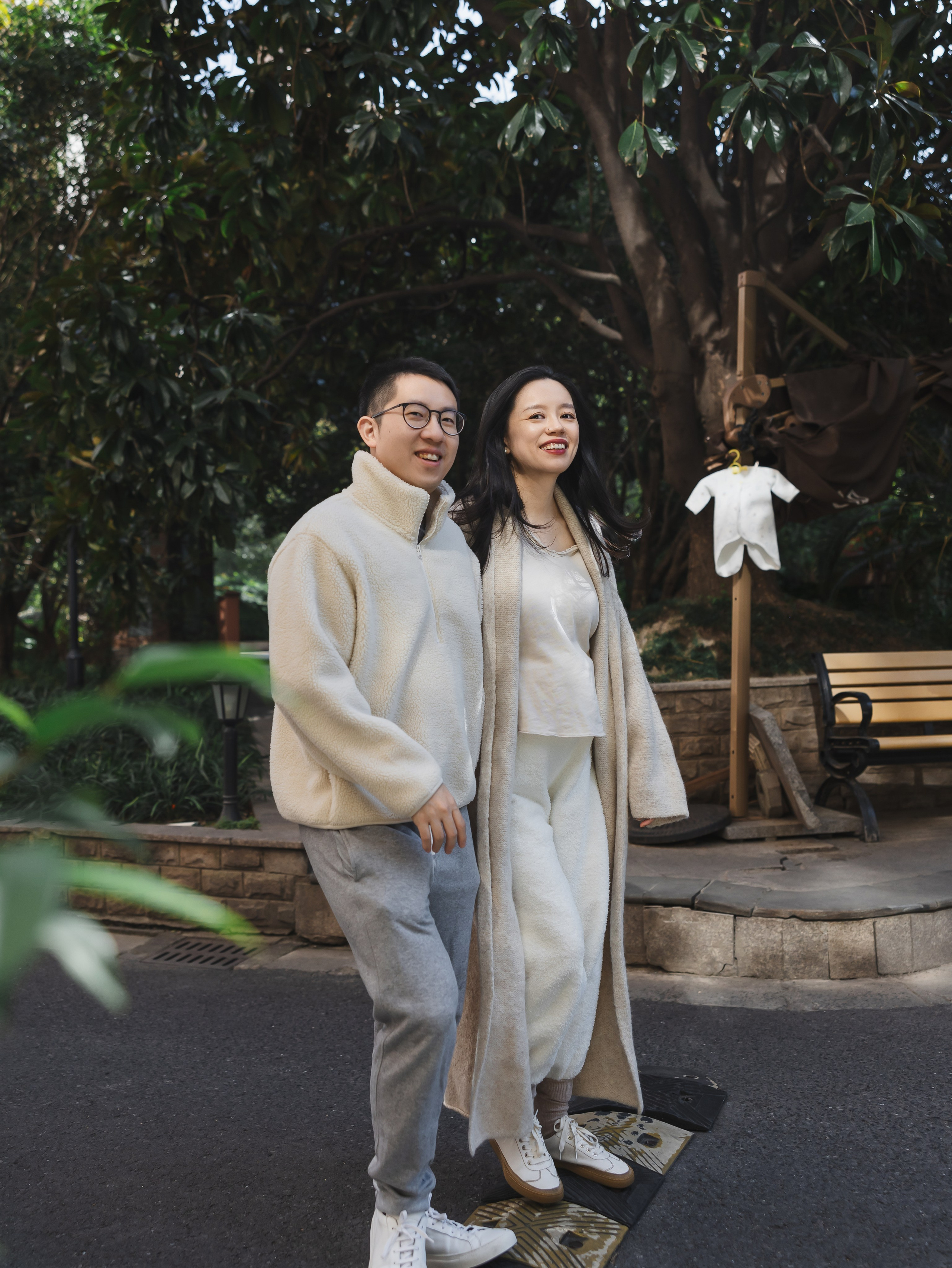Candid photos of couple’s daily life. Shanghai Family Photographer Dora
