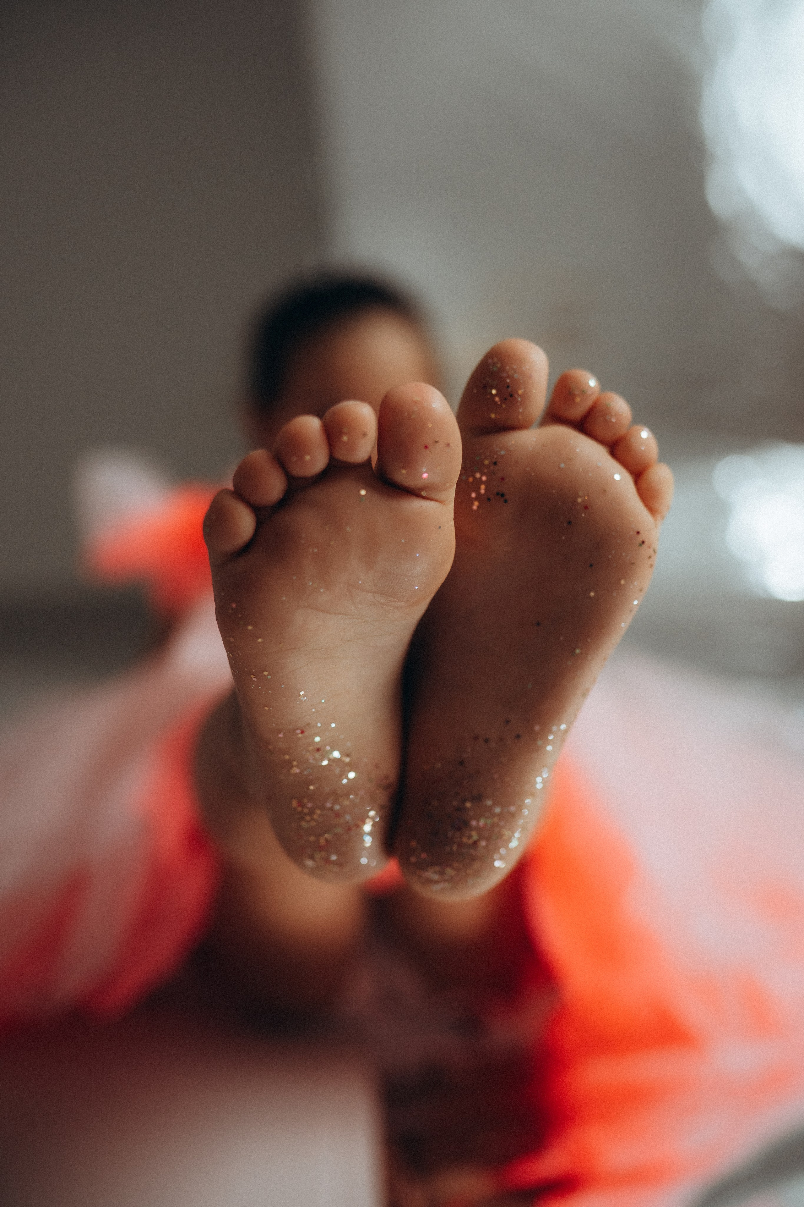 Momento famigliare con bimba di 5 anni in shooting evento bambini Gallarate