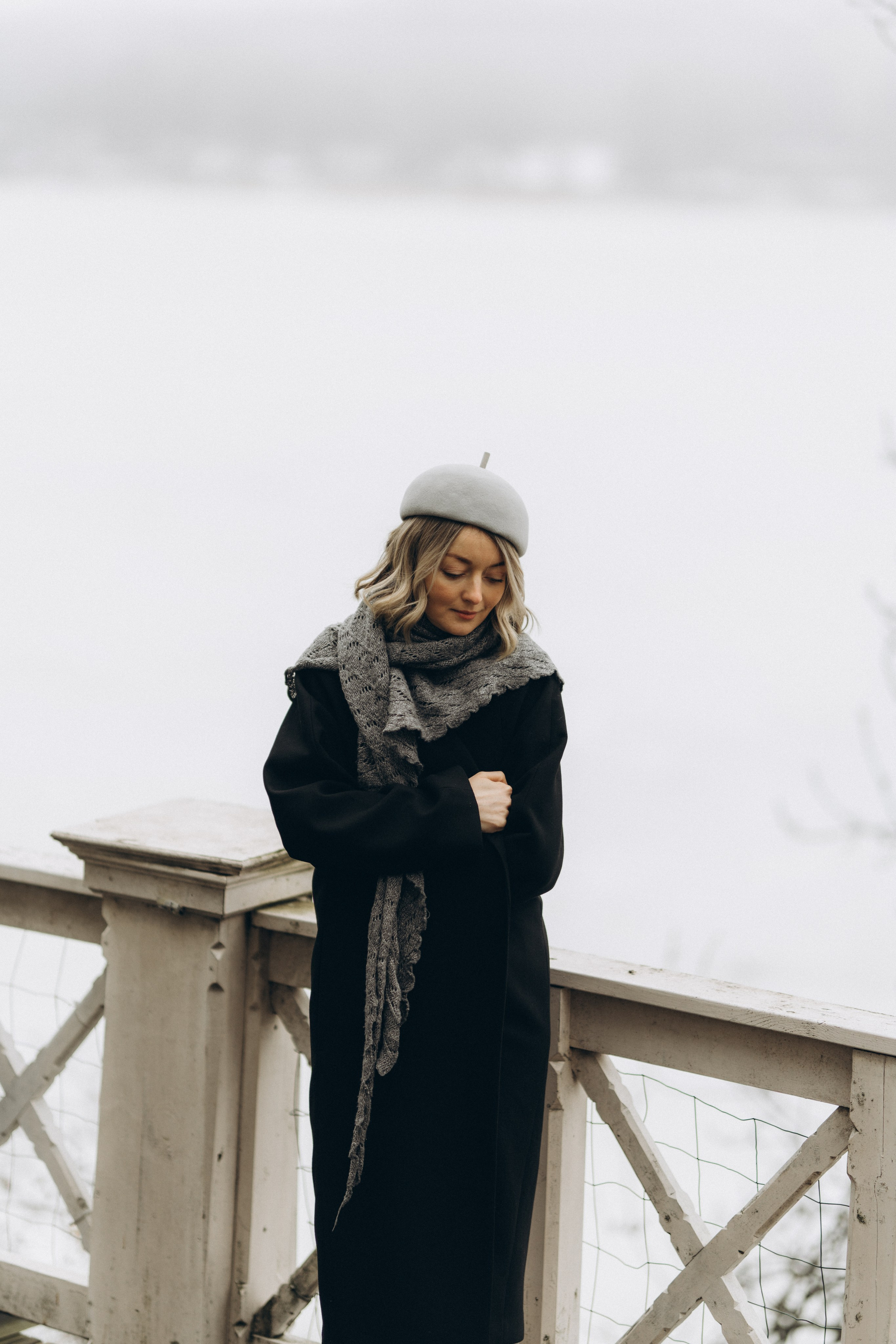 Woman phoshoot. Wedding and potrait photographer in Helsinki Vickan O