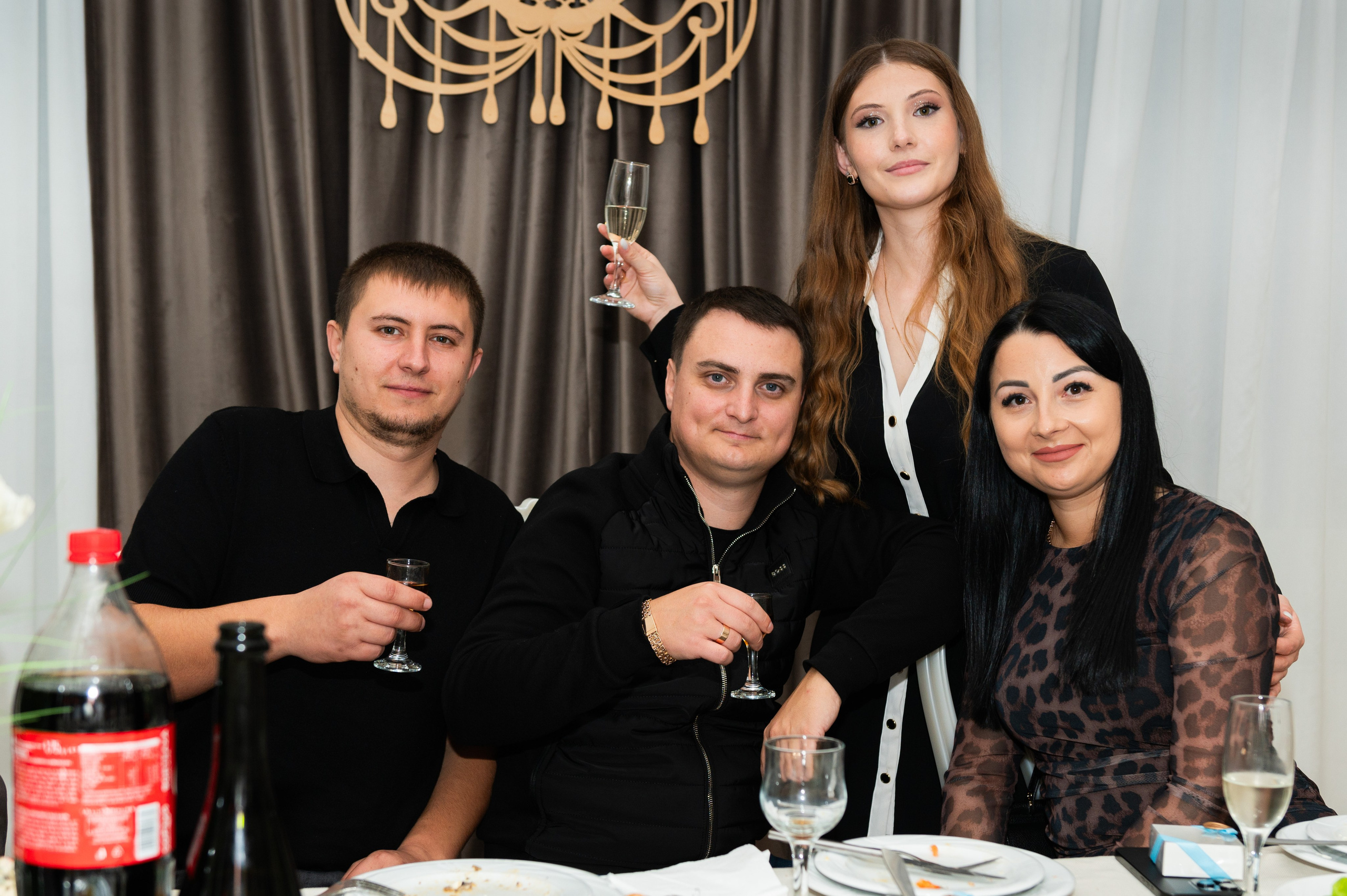 Botezul lui Elisei. Acasă