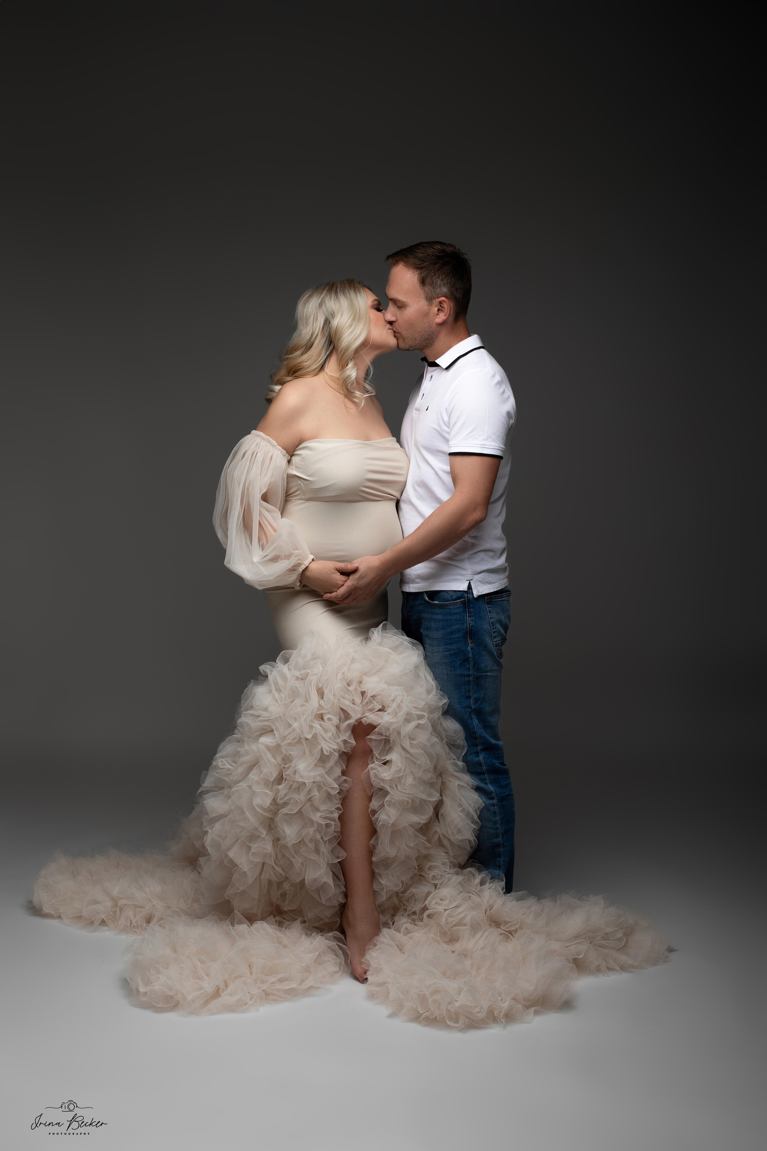 Babyfotograf Ulm, Babyfotograf Neu-Ulm, Babyfotograf Münsingen, Babyfotograf Metzingen, Babyfotograf Göppingen, Babyfotograf Tübingen, Babyfotograf Memmingen, Babyfotograf Reutlingen, Babyfotograf Stuttgart, Babyfotograf Günzburg, Babyfotograf Biberach an der Riss, Babyfotograf Alb-Donau-Kreis, Babyfotograf Bad Saulgau, Babyfotograf Bad Waldsee, Babyfotograf Ehingen, neugeborenenfotografie Ulm, neugeborenenfotografie Neu-Ulm, neugeborenenfotografie Stuttgart, neugeborenenfotografie Metzingen, neugeborenenfotografie Münsingen, neugeborenenfotografie Bad Saulgau, neugeborenenfotografie Bad Waldsee, neugeborenenfotografie Ehingen, neugeborenenfotografie Langenau, neugeborenenfotografie Ravensburg, neugeborenenfotografie Sigmaringen, Fograf Ulm, Fotograf Ehingen, Fotograf Bad Waldsee, Fotograf Friedrichshafen, Baby Ulm, Entbindung Ulm, babyfotograf Erbach, Babyfotograf Blabeuren, Babyfotograf Biberach, babyshooting ulm, babyshooting metzingen, babyshooting ehingen, Babybauchshooting, Schwangerschaftsshooting, Babybauchbilder, Babybauchfotografie Ulm, Matmaternity, studiophotography.studiophotoshoot