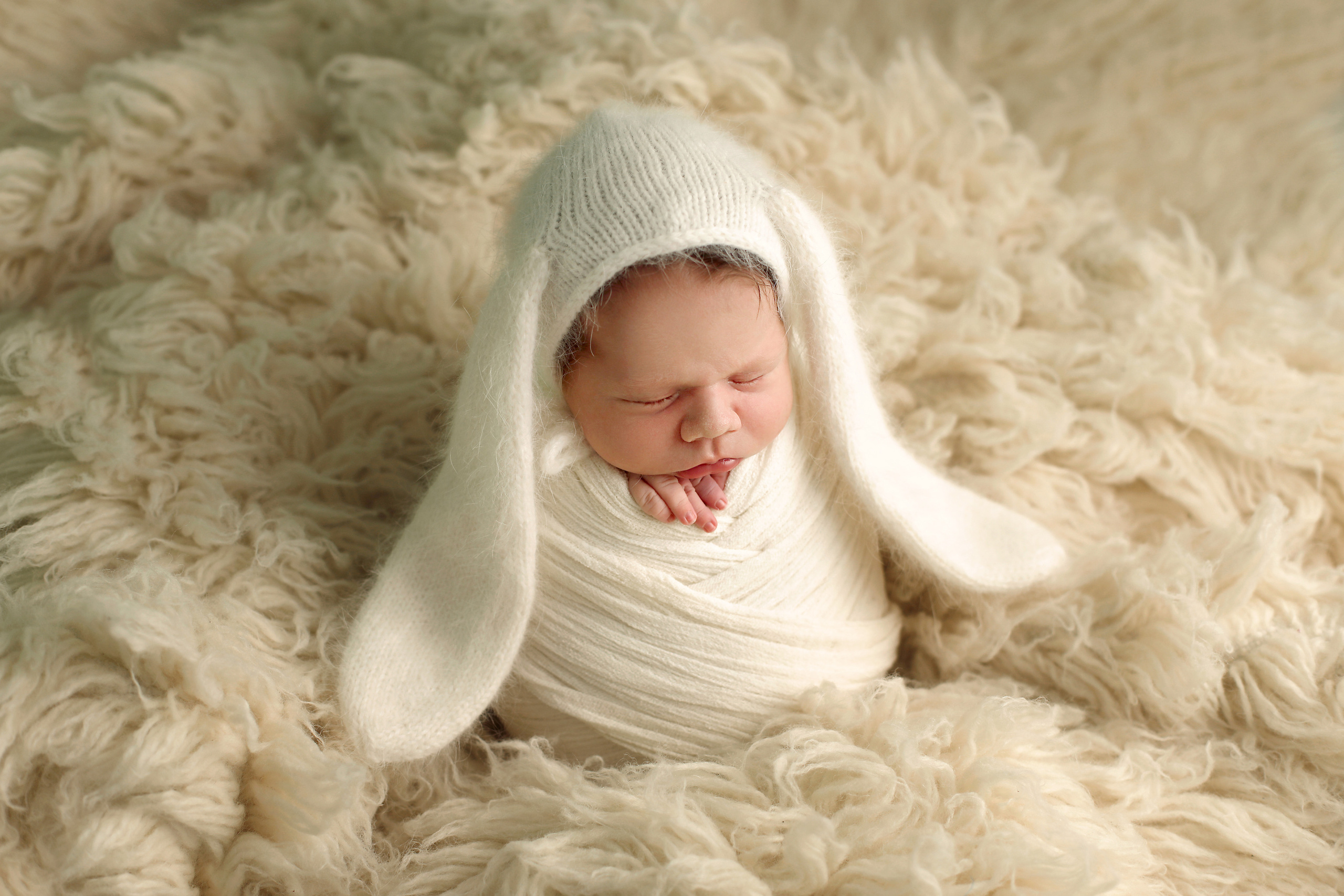 Anna Strizov. Neugeborenen Fotograf Ulm (Umgebung)