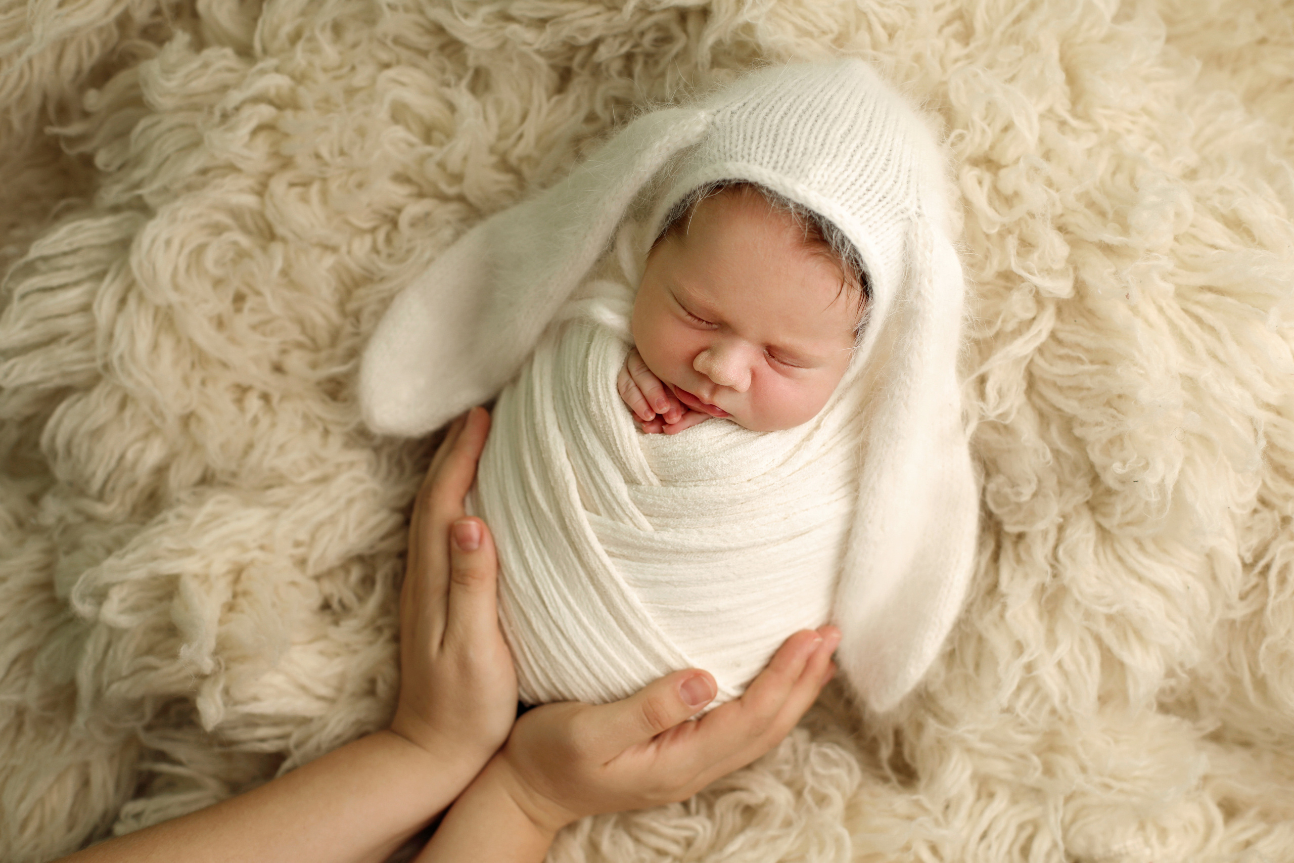 Anna Strizov. Neugeborenen Fotograf Ulm (Umgebung)