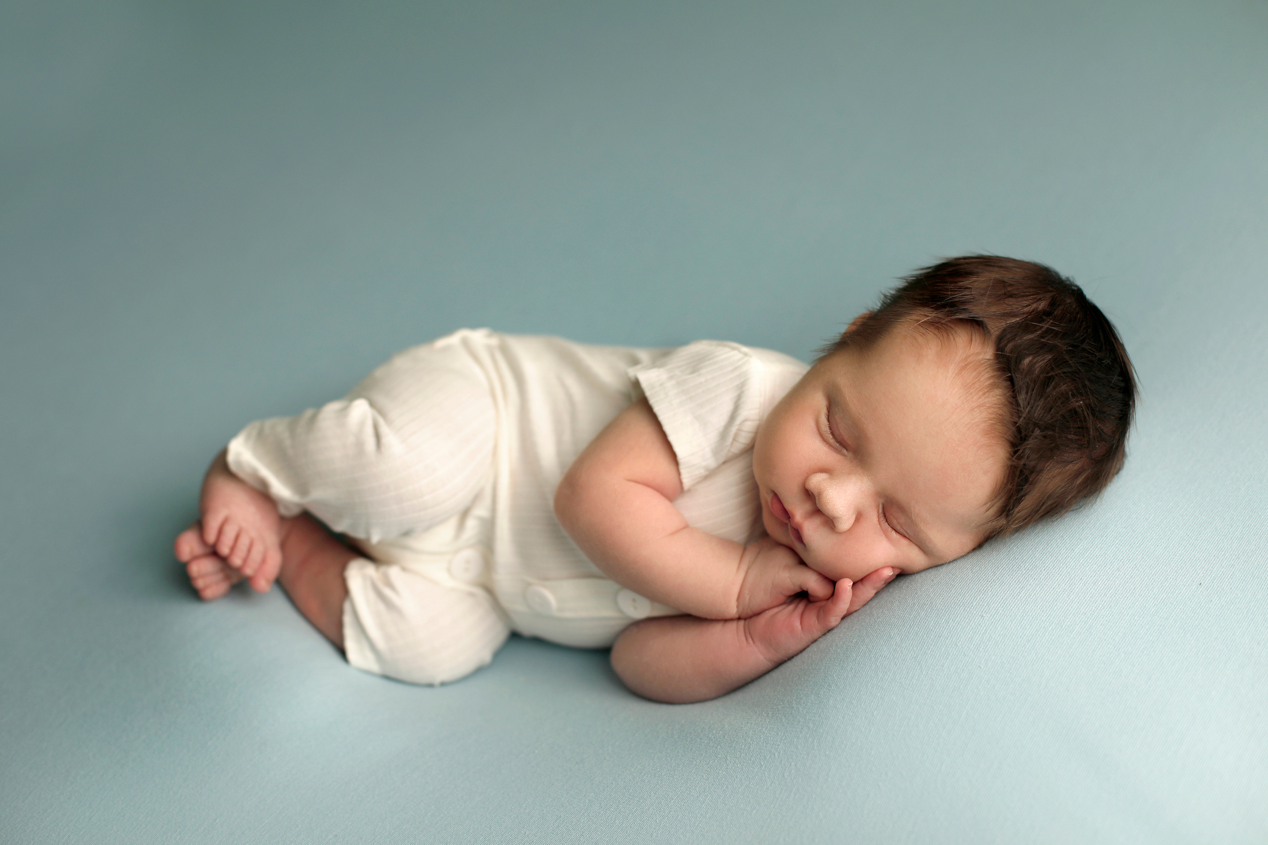 Anna Strizov. Neugeborenen Fotograf Ulm (Umgebung)