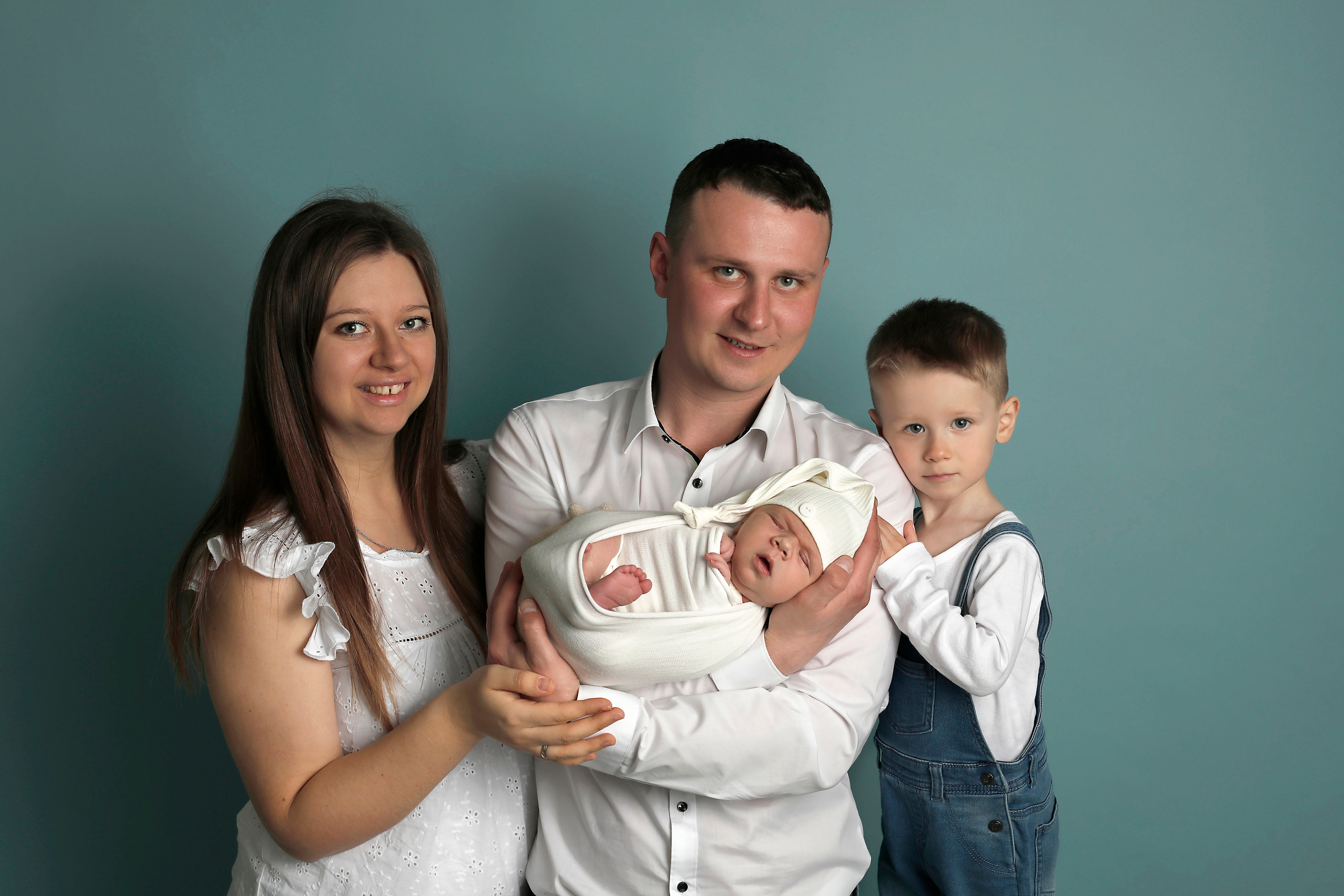 Anna Strizov. Neugeborenen Fotograf Ulm (Umgebung)