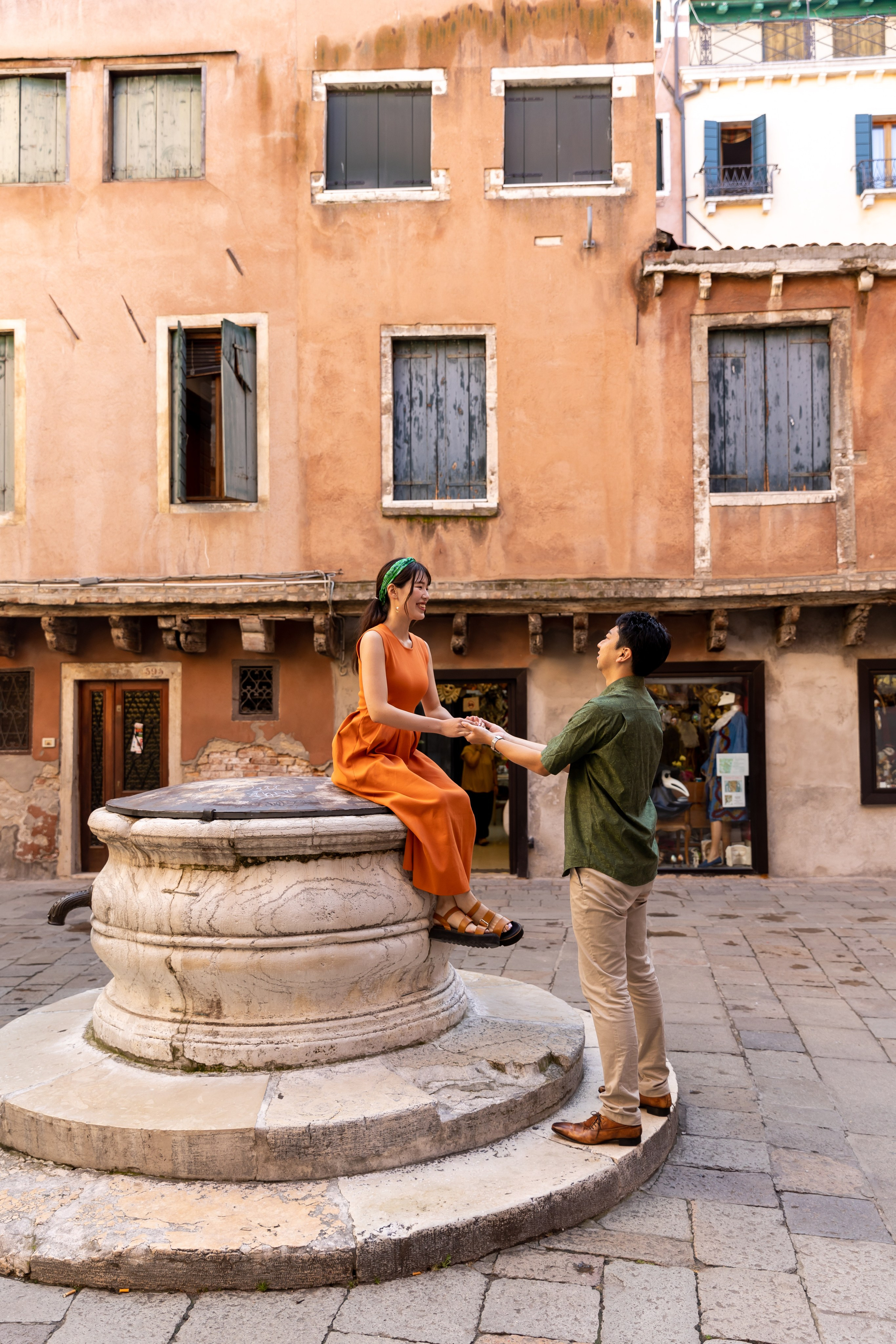 Nana and Seiya in Venice