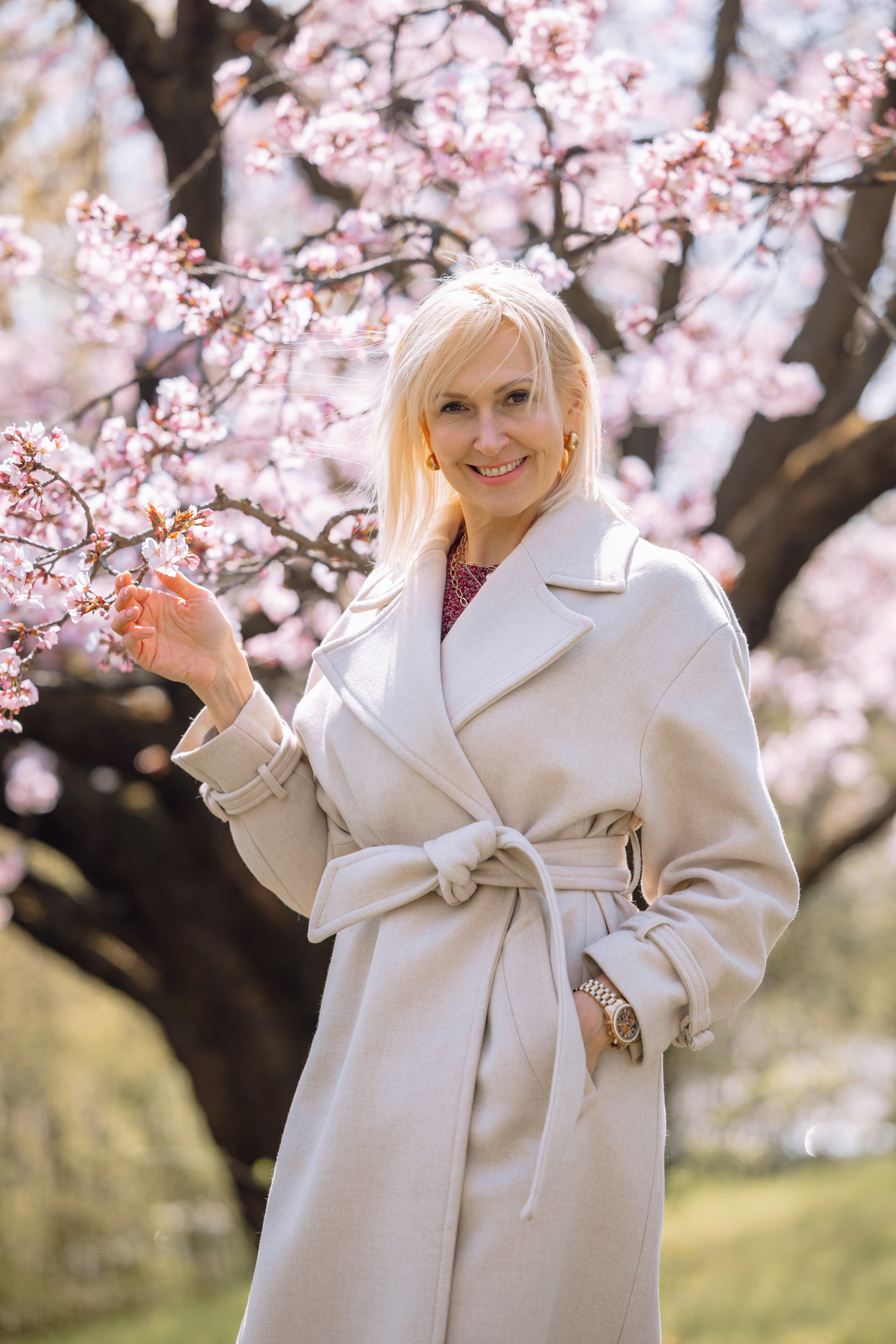 Blütezeit im Olympiapark München. Hochzeitsfotograf München Taufe Familienfotograf Tanja Mauke