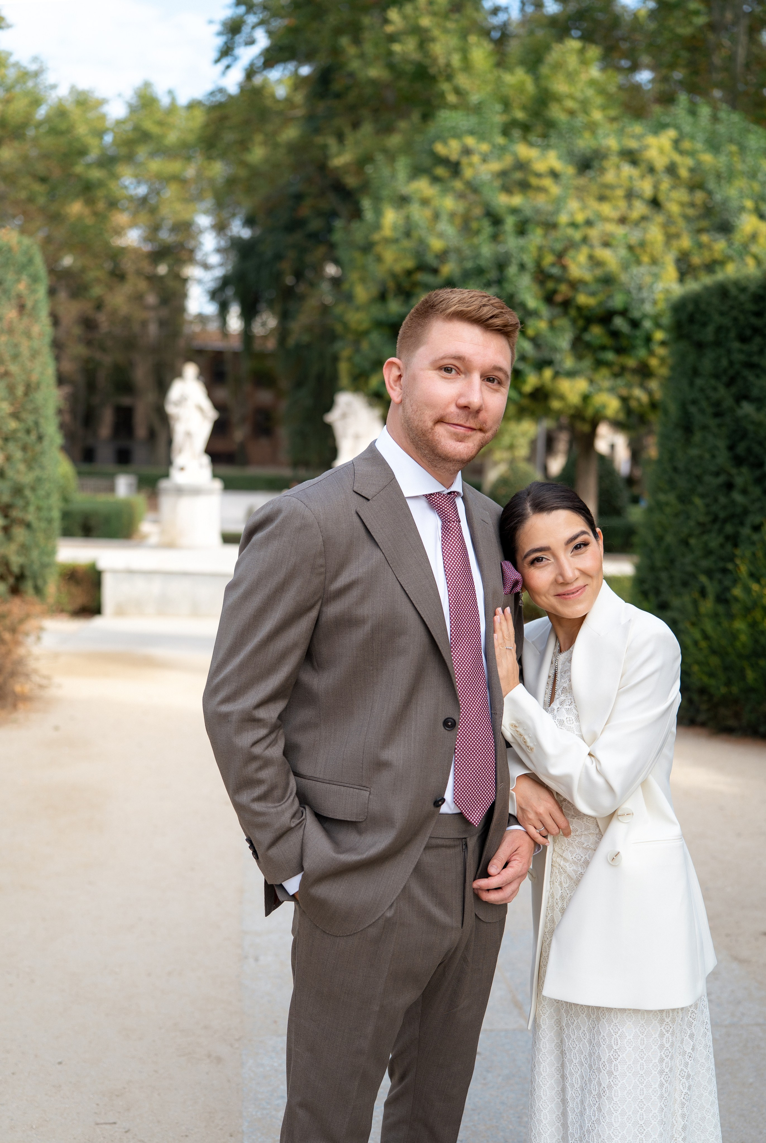 Elopement photoshoot in Madrid city centre. Fotógrafo en Madrid, España. Alyona Belyaninova