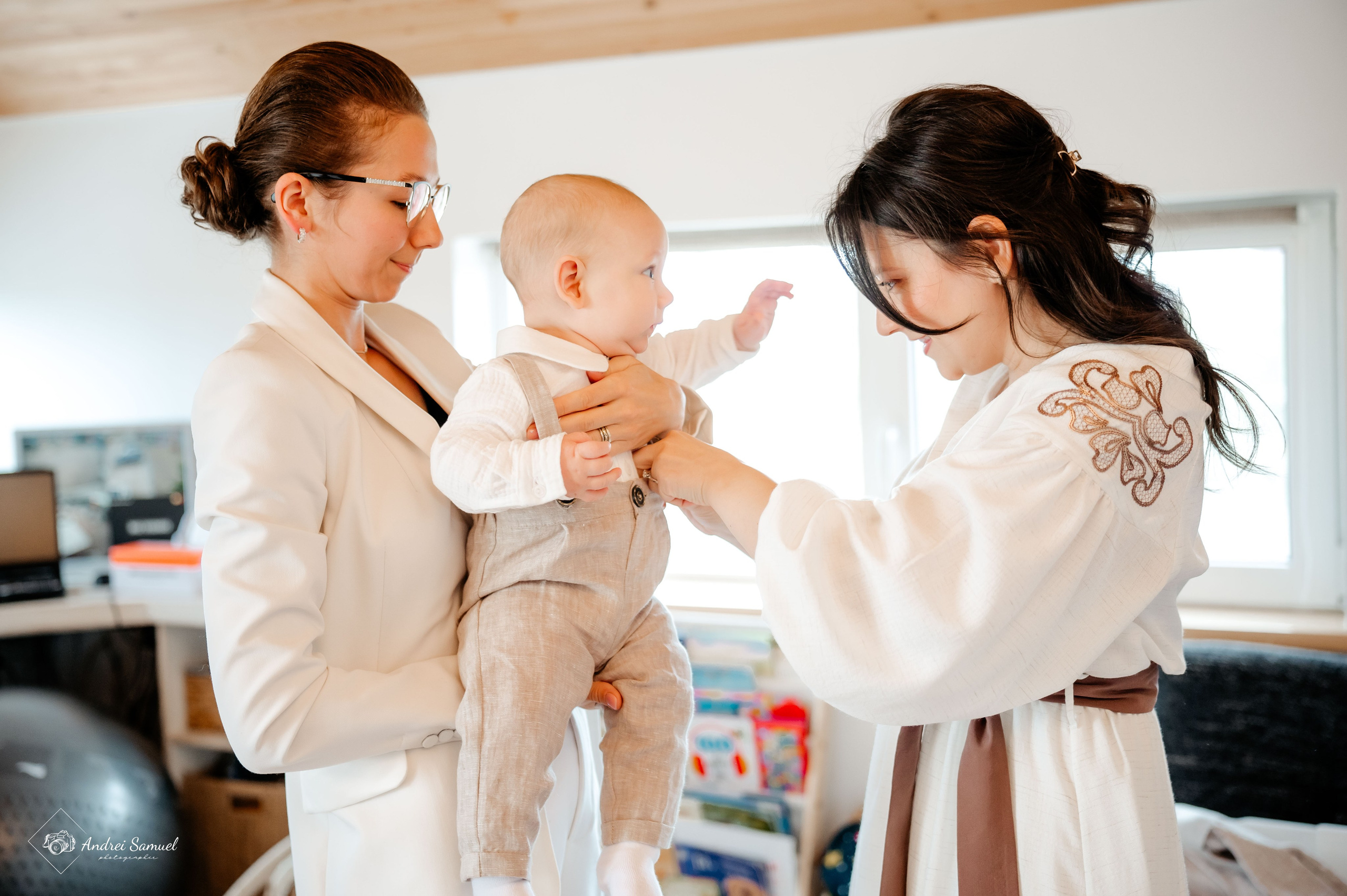 Marc Teotim. Andrei Samuel – Fotograf București | Evenimente, Studio, Imobiliare, Produs