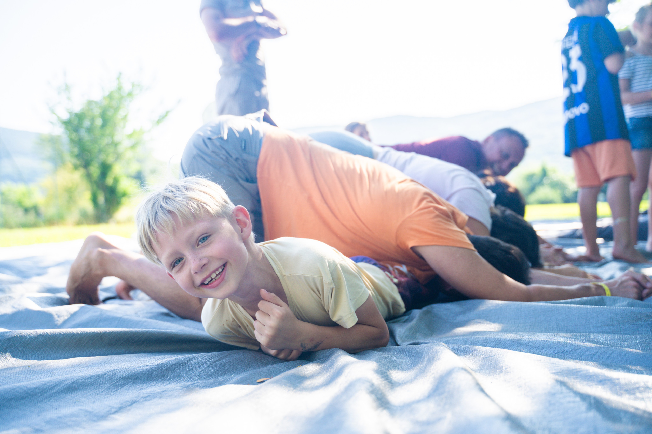 Детская игровая контактная импровизация. Семейные лагеря в Европе с Ниной Янечковой и Ириной Зиновьевой