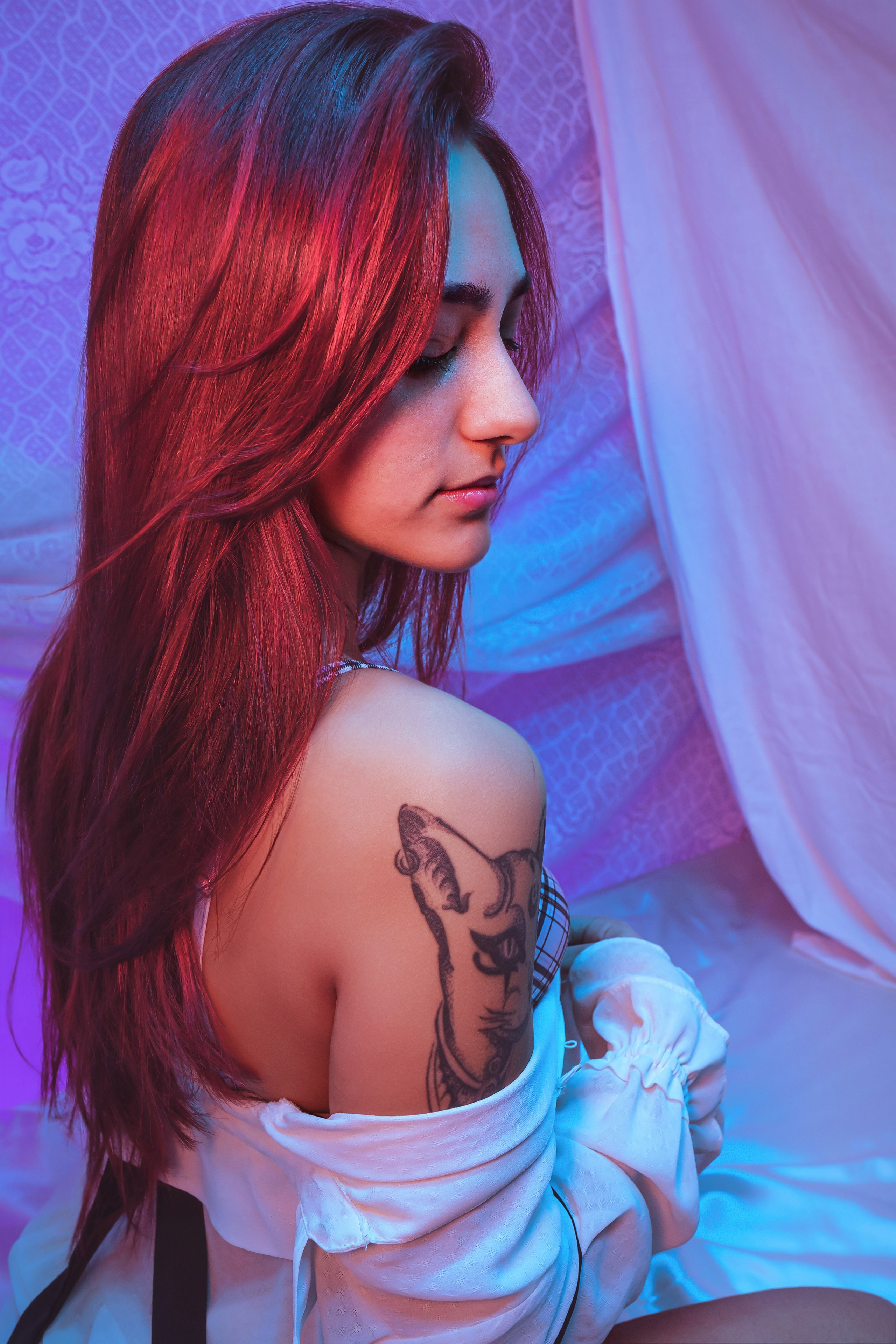 Fotografía boudoir en estudio en Telde, luz trabajada y ambiente íntimo