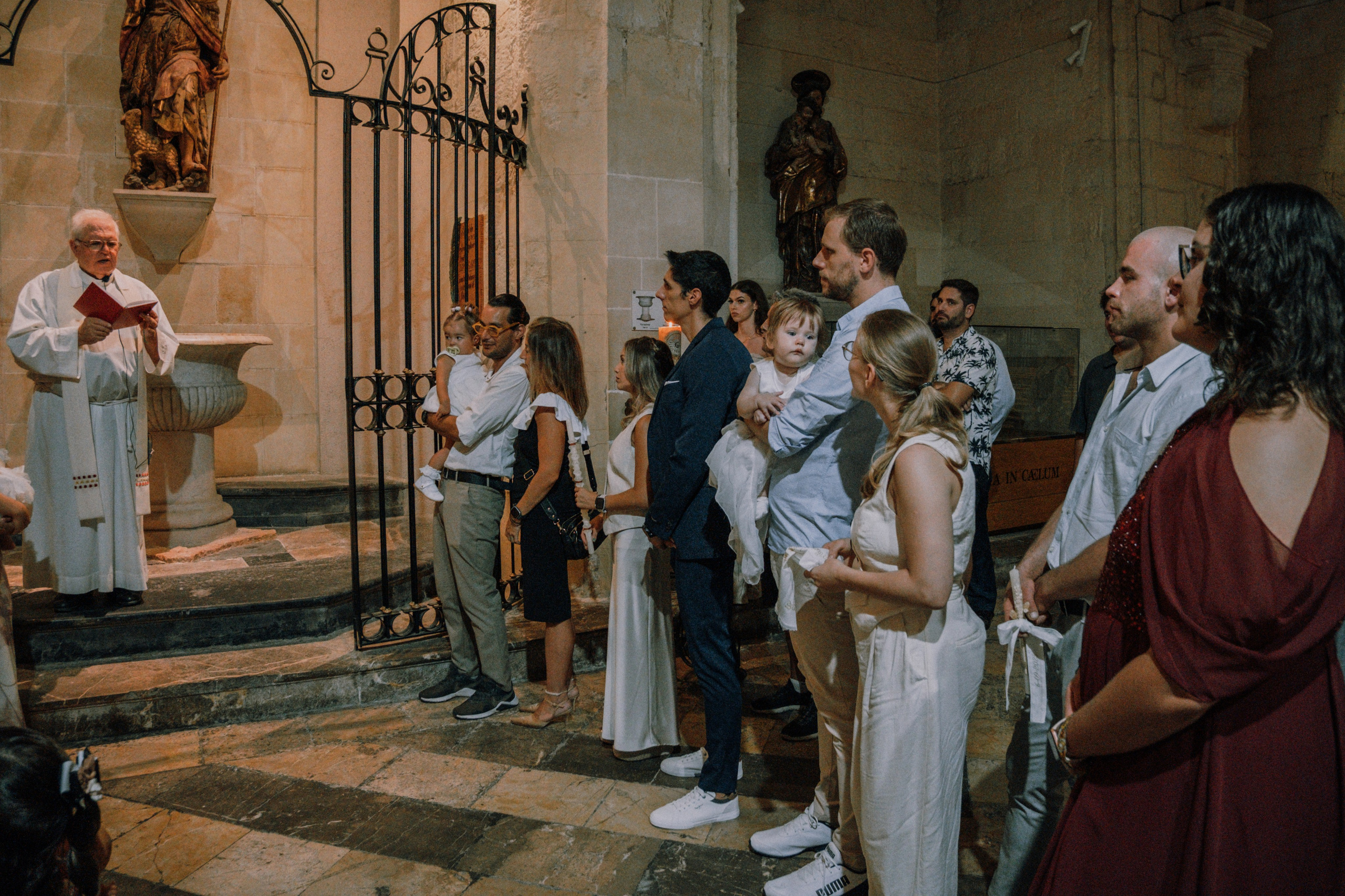 Bautizo. Fotografía profesional en Calafell - Elena Medvedeva