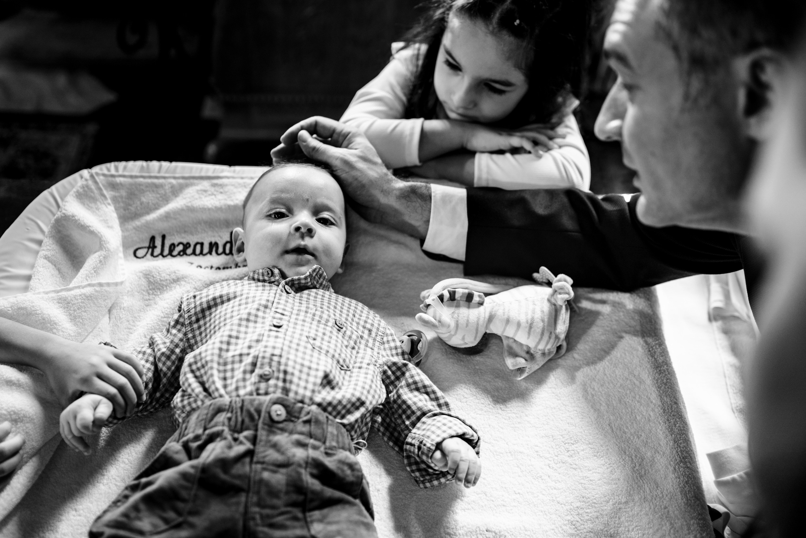 Sweetest devotion. Alexandru. Acasă