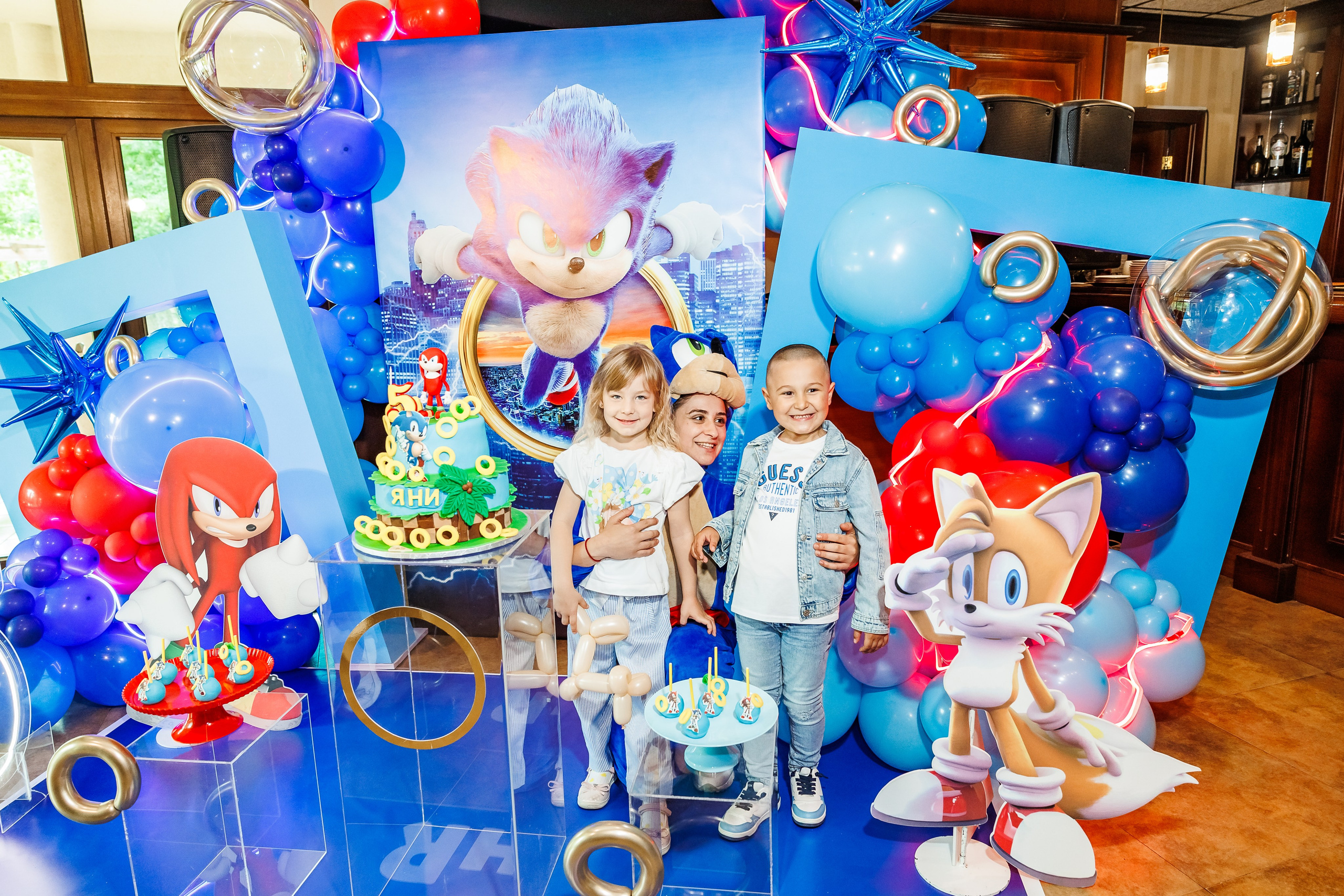 Честит Рожден Ден. Фотограф Ирина Йотова