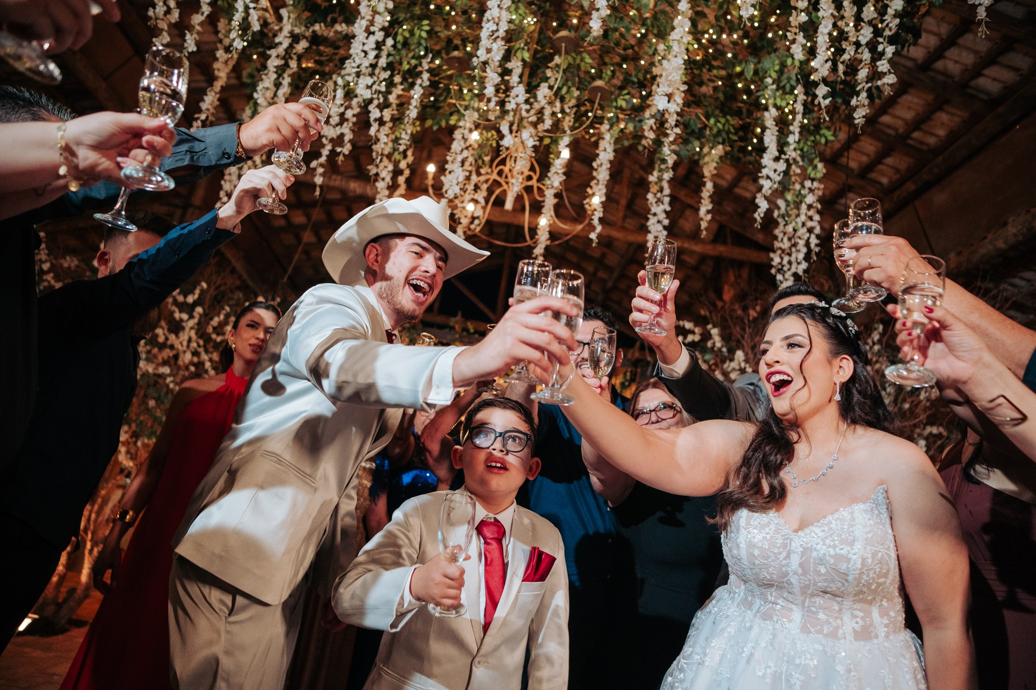 Aline & Daniel — Vila Casali / Piratininga SP. Robson Colaço
