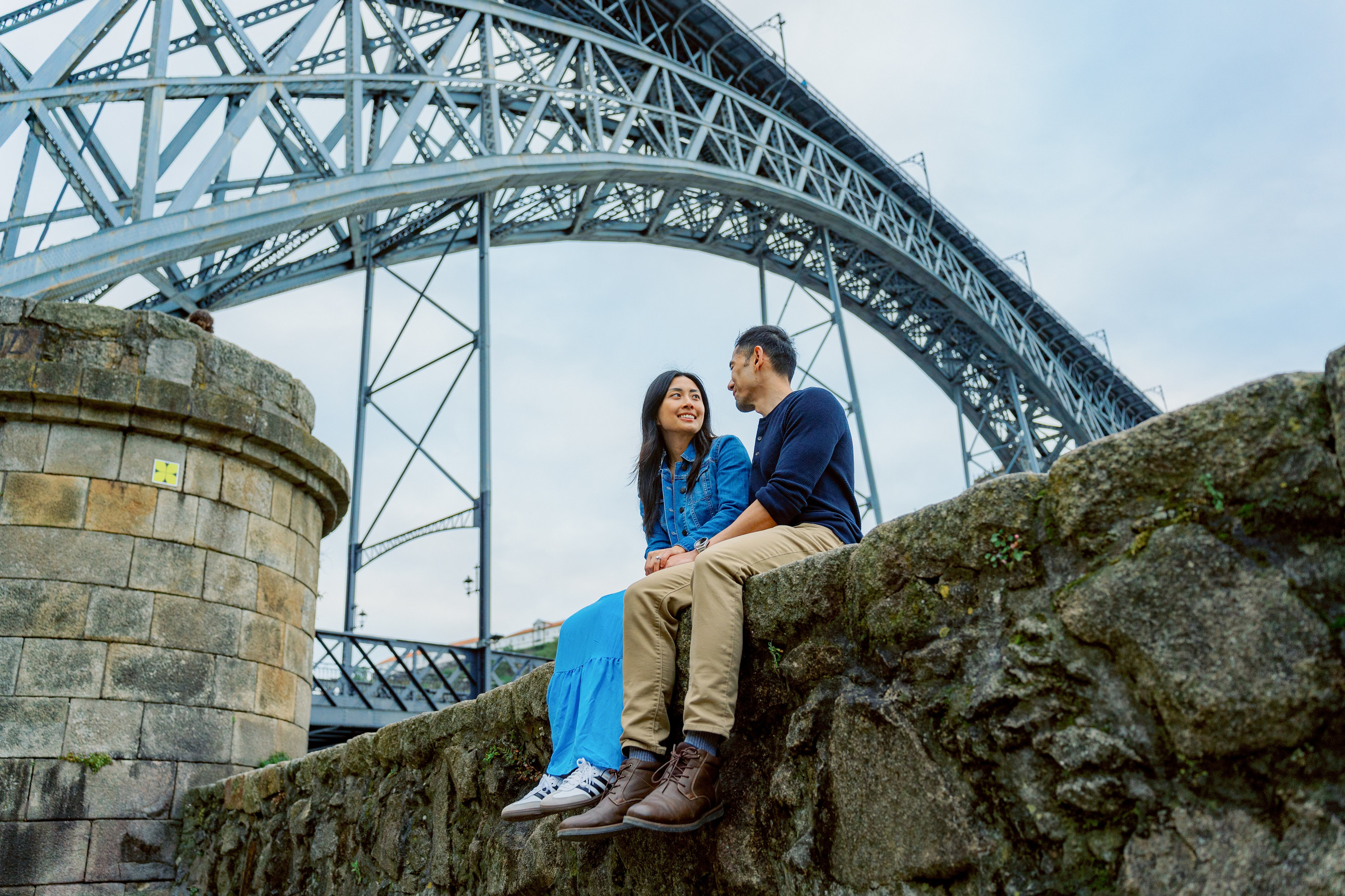 Michele & Darar in Porto. Porto Travel Photographer | Couples & Vacation Photos in Portugal — WePortugal