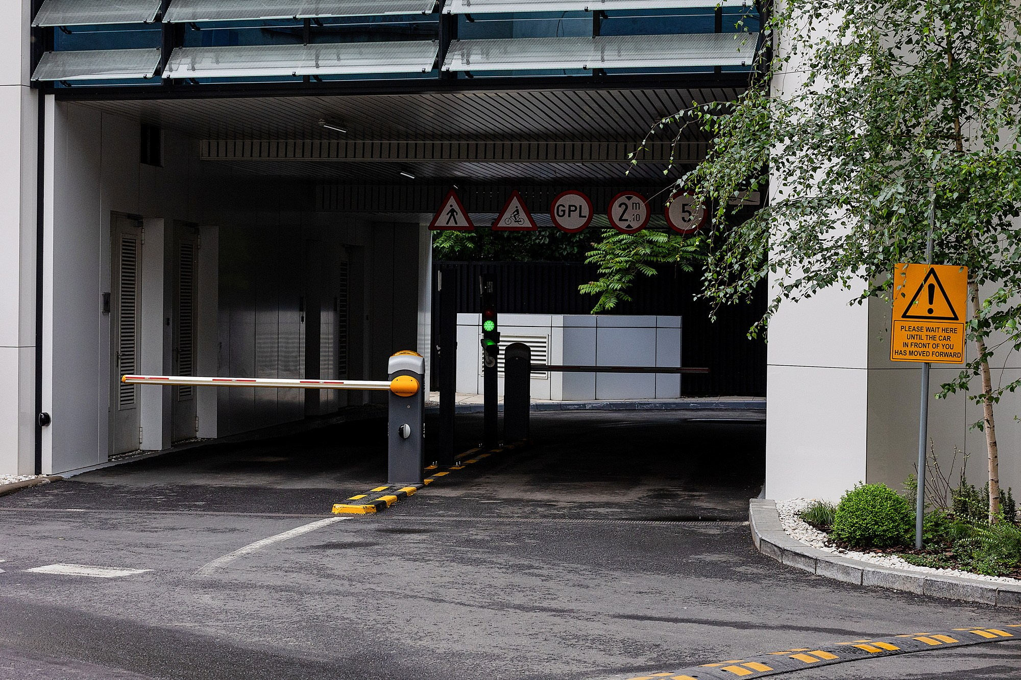 Urban Wander. A Creative Insight | Catalin Nastase