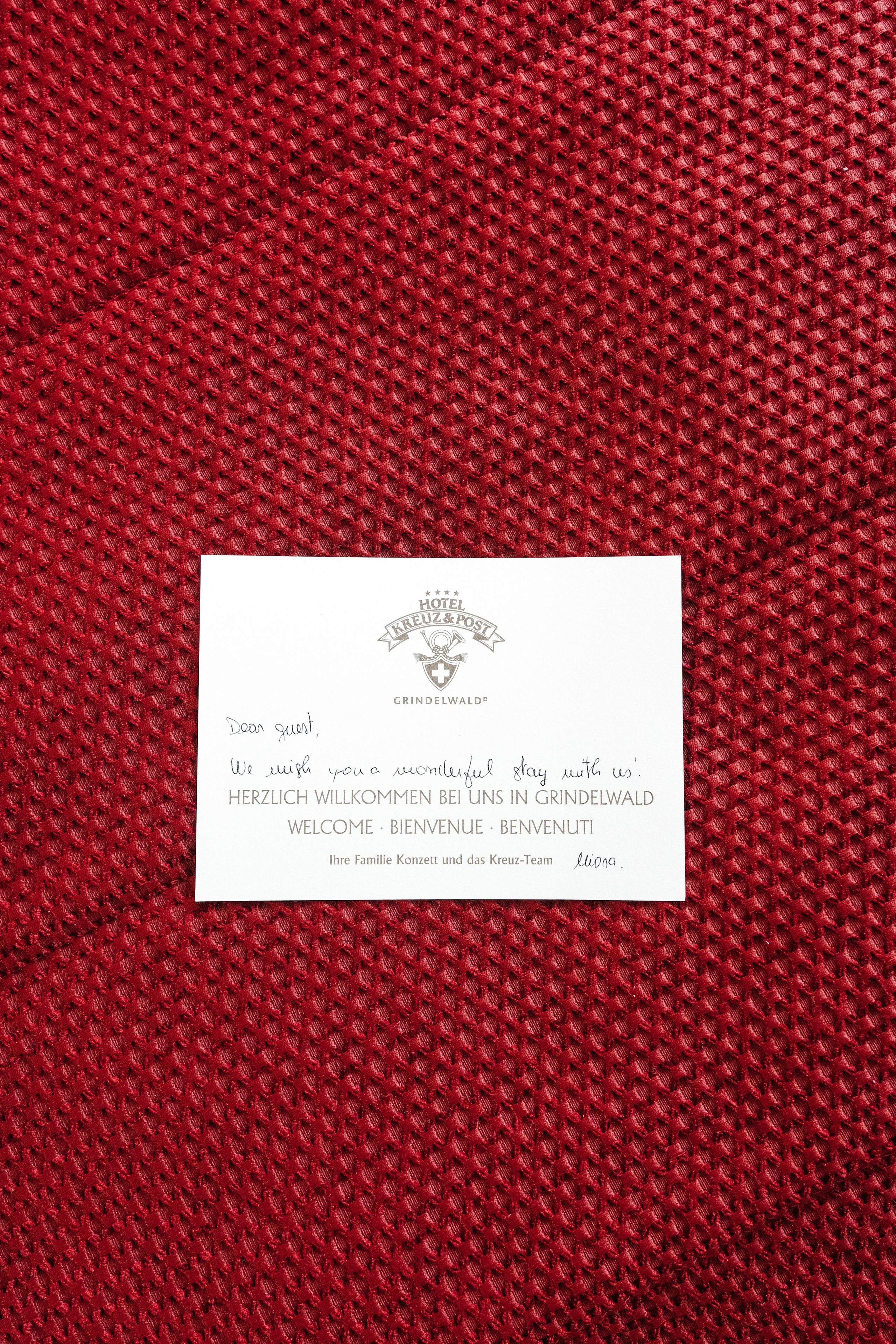 Hotel Kreuz Post, GRINDELWALD, Kt. BERN. Hallo! Ich bin Elena und arbeite als Immobilienfotografin