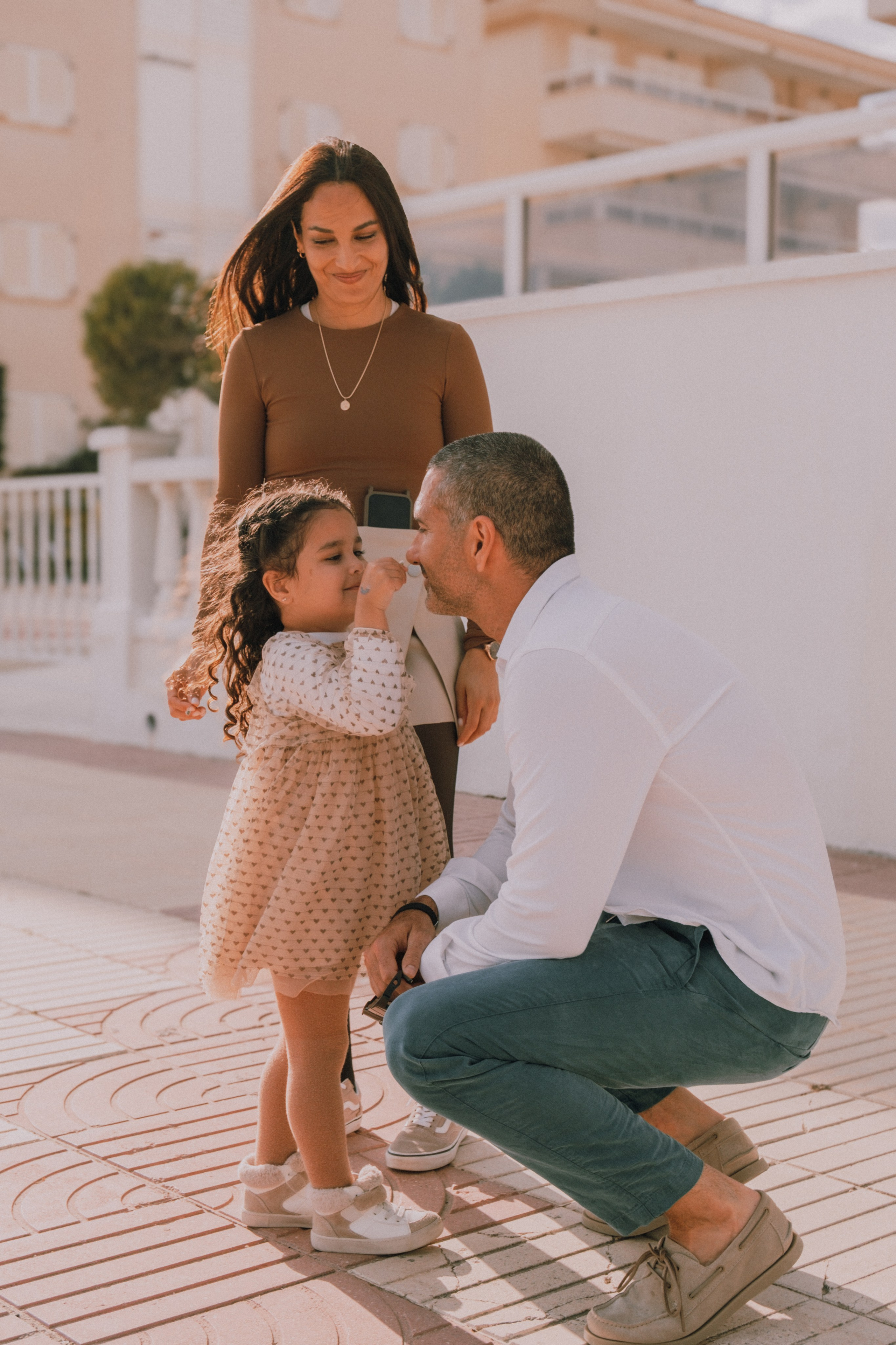 Sesión familiar en la playa. Fotografía profesional en Calafell - Elena Medvedeva