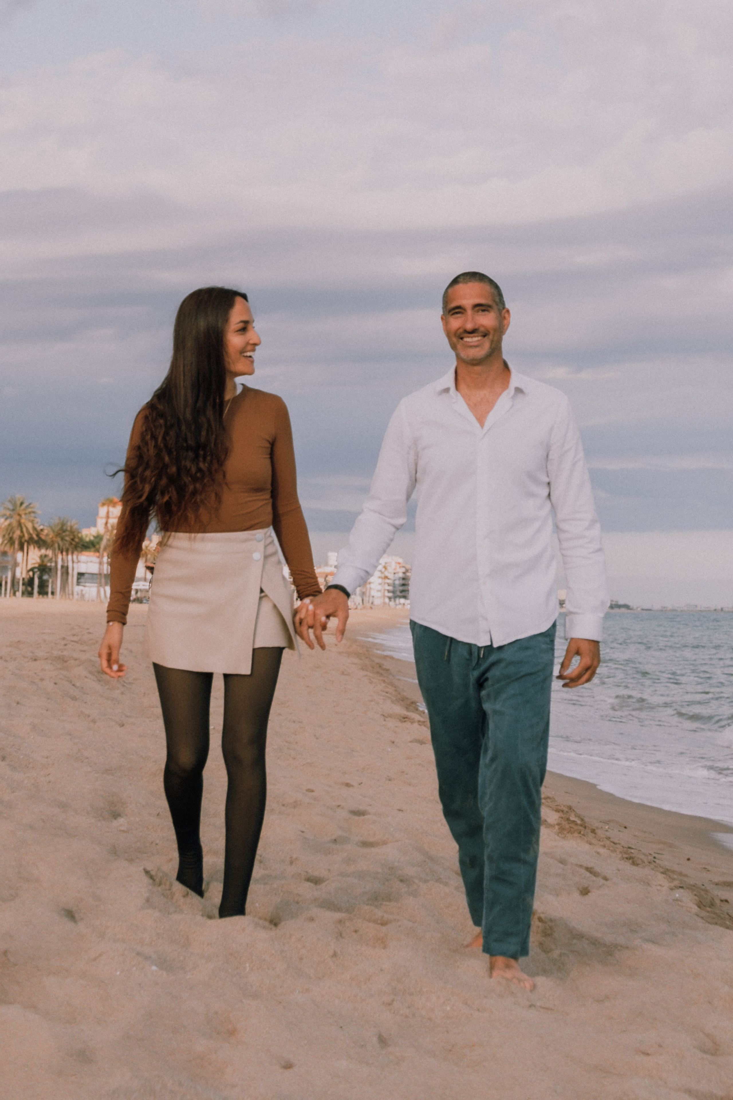 Sesión familiar en la playa. Fotografía profesional en Calafell - Elena Medvedeva