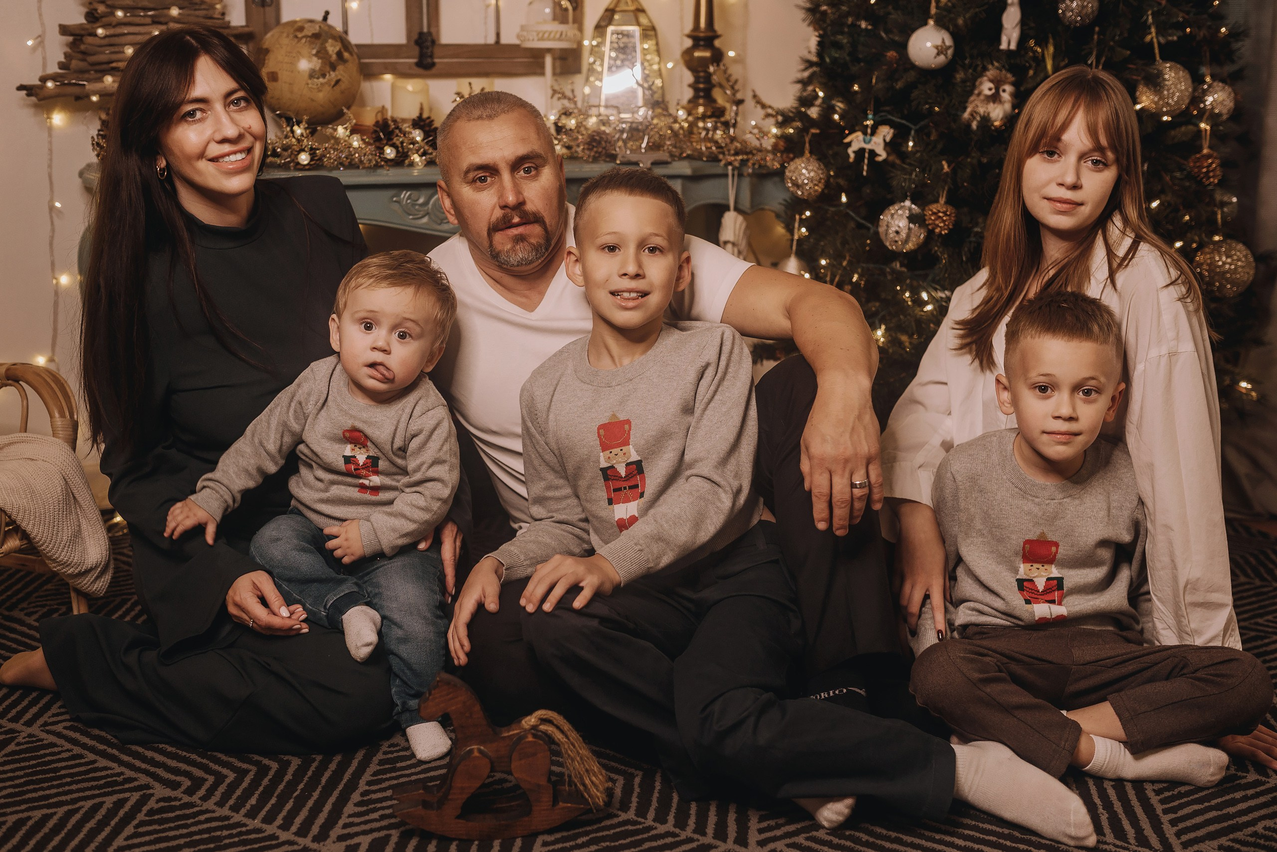 26.11.2023 Christmas Photoshoot. Wedding family event photographer in Chicago Nick Yushevich