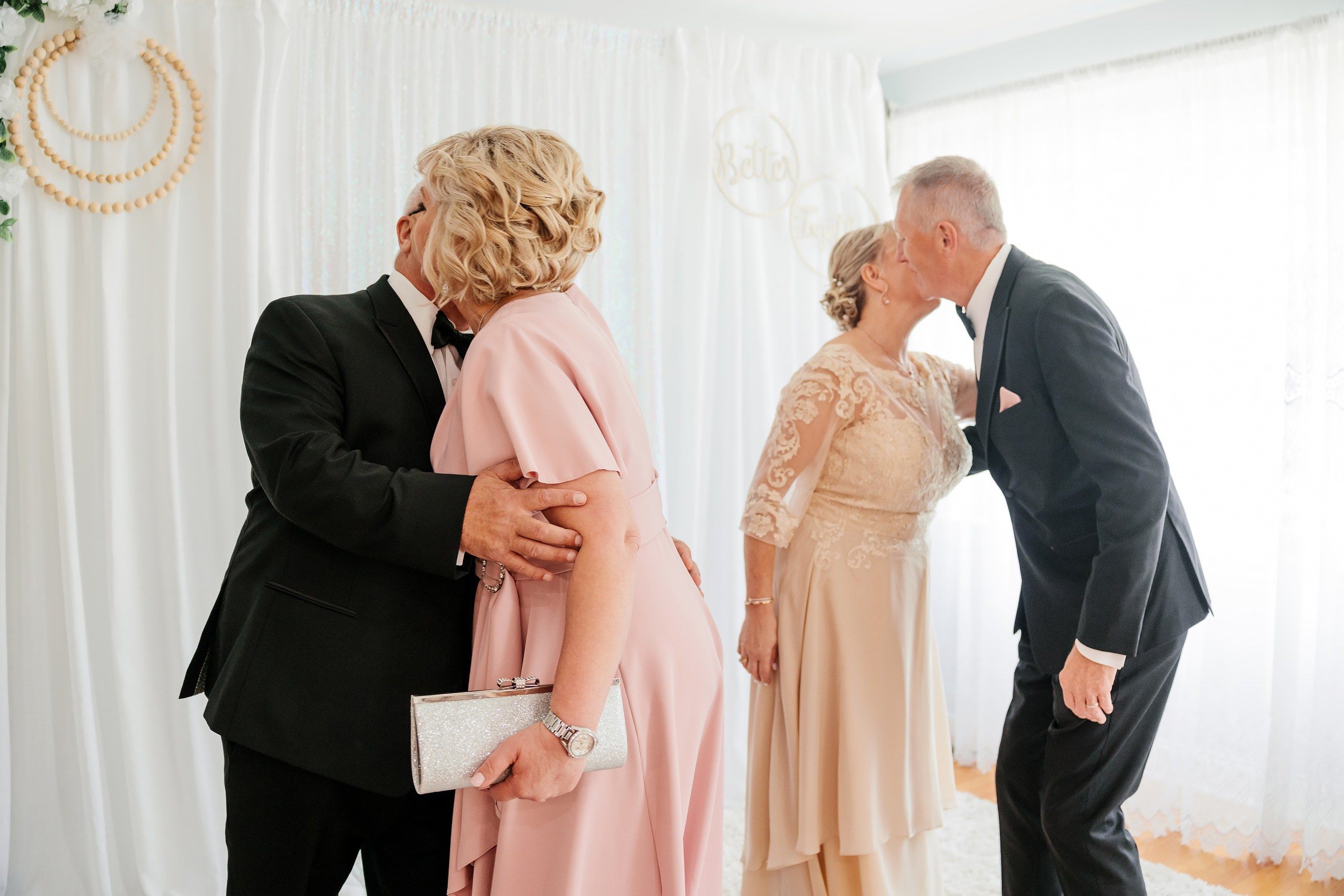 05.10.2024 Wedding. Wedding family event photographer in Chicago Nick Yushevich