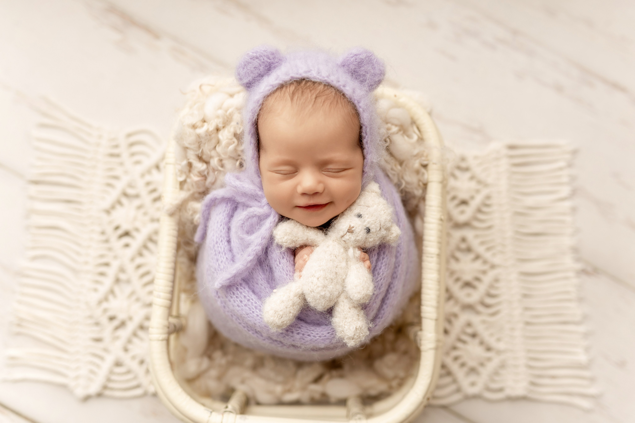 Esu Aleksandra naujagimių ir kudikių fotografė iš Vilniaus