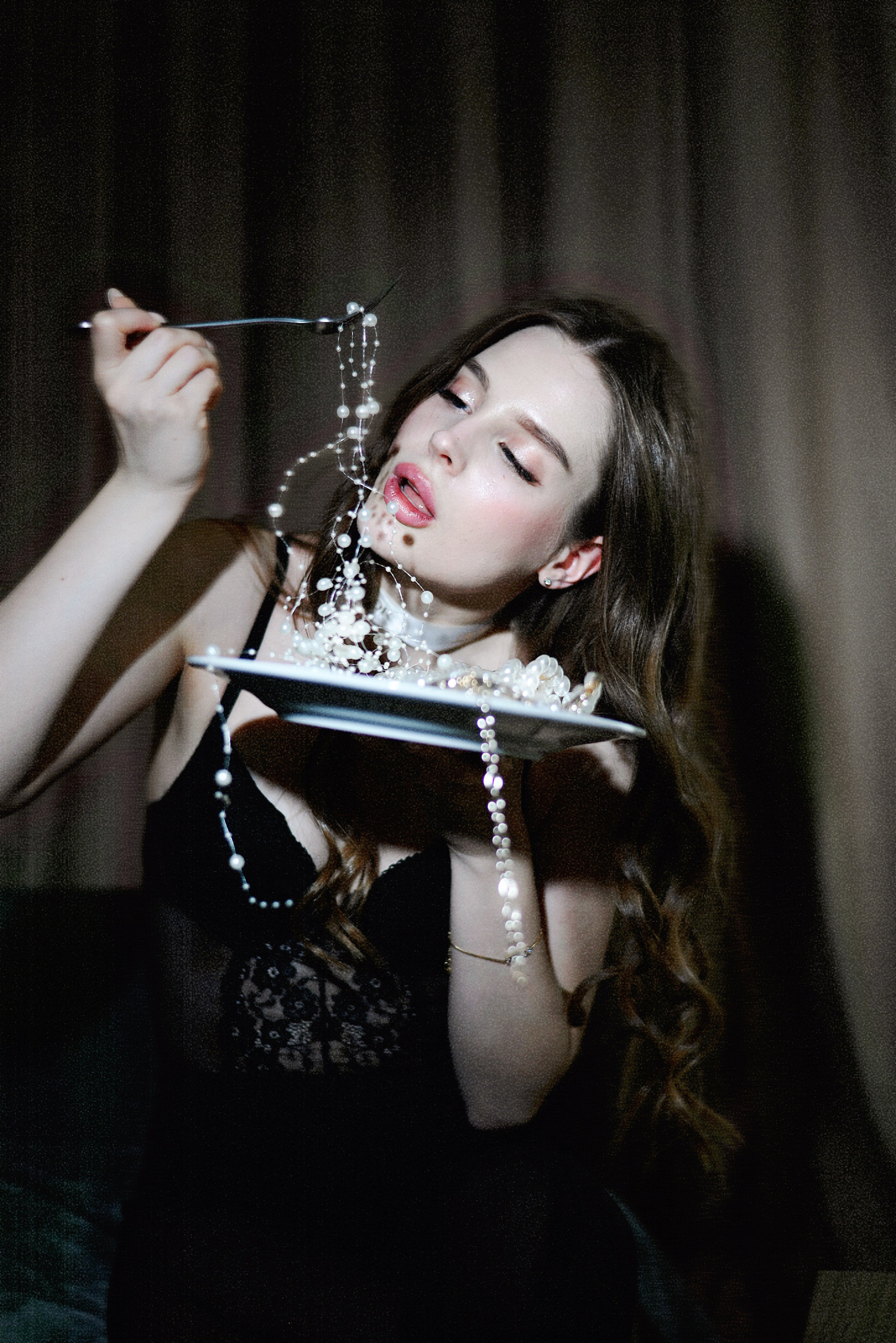 PORTRAIT WOMEN. Photographer and Reels Videomaker in Dubai Rita Dobro