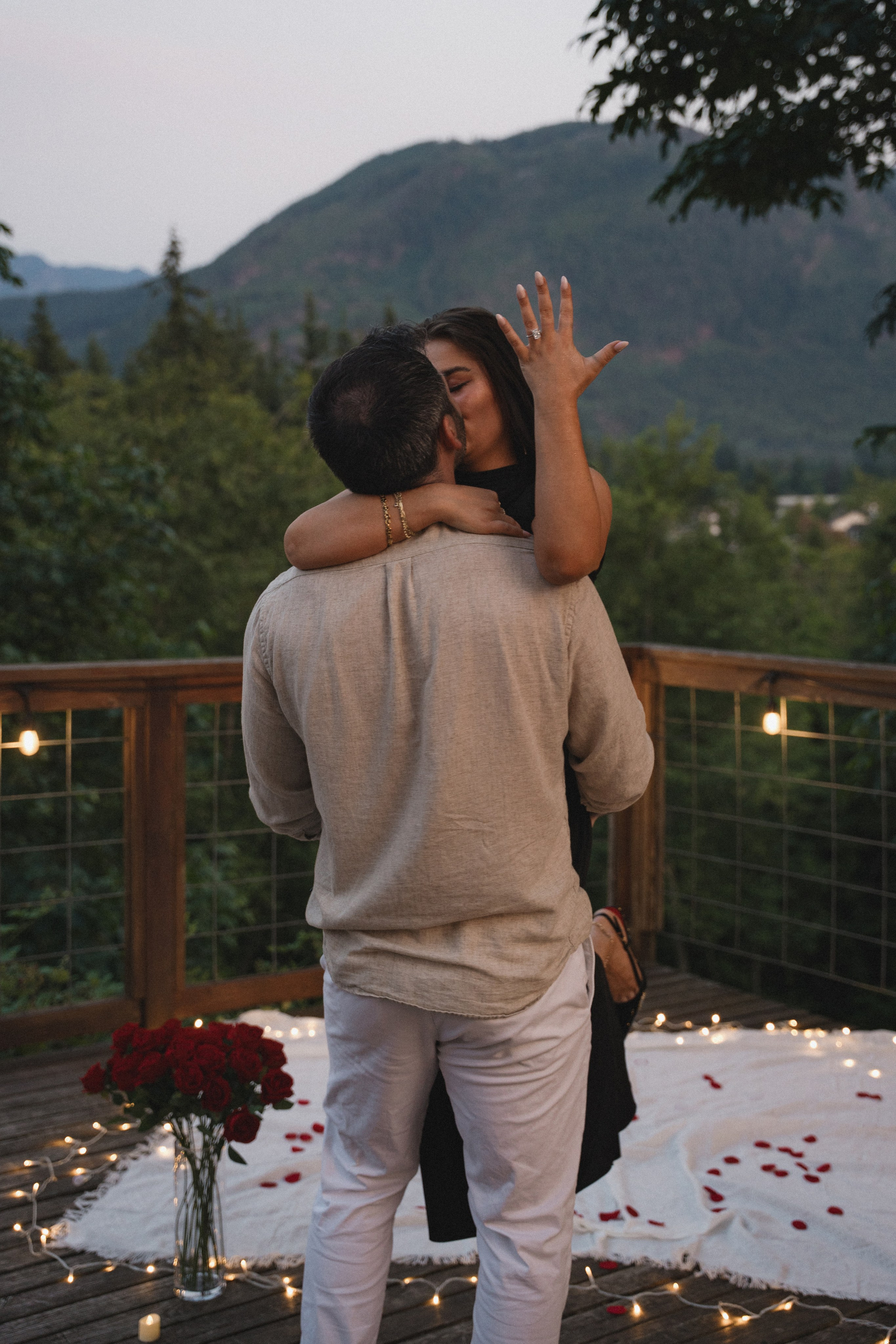 Blaine and Anya proposal. Photographer in Washington Sophia D