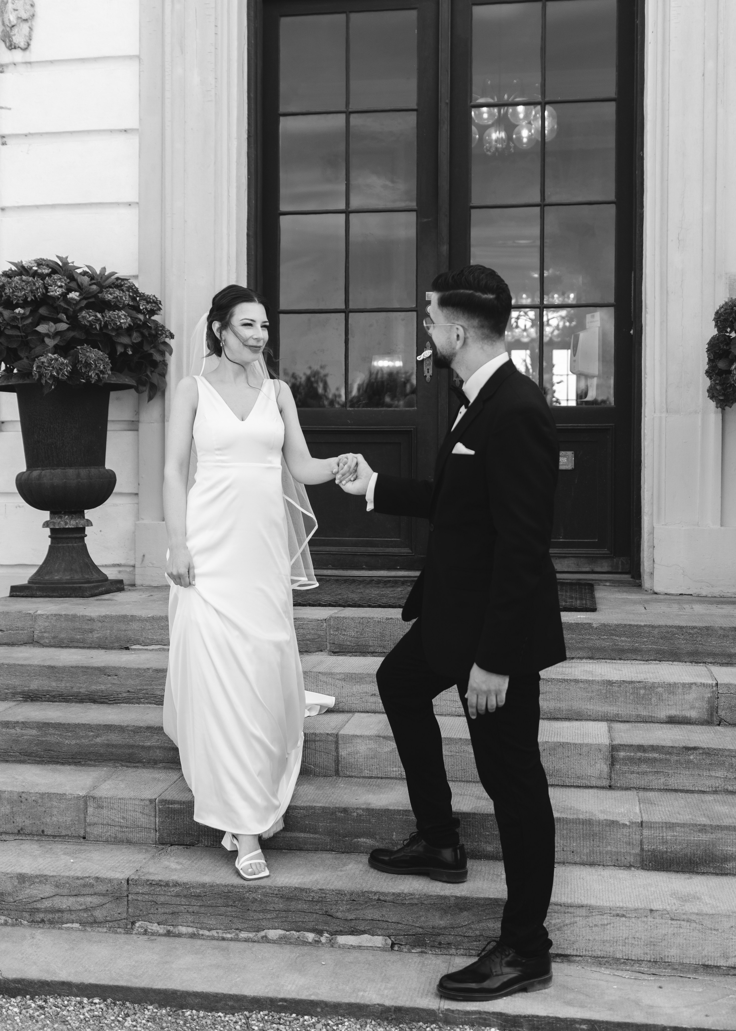 Vida | Martin. Professional wedding photographer in Copenhagen, Denmark — Julia Byron