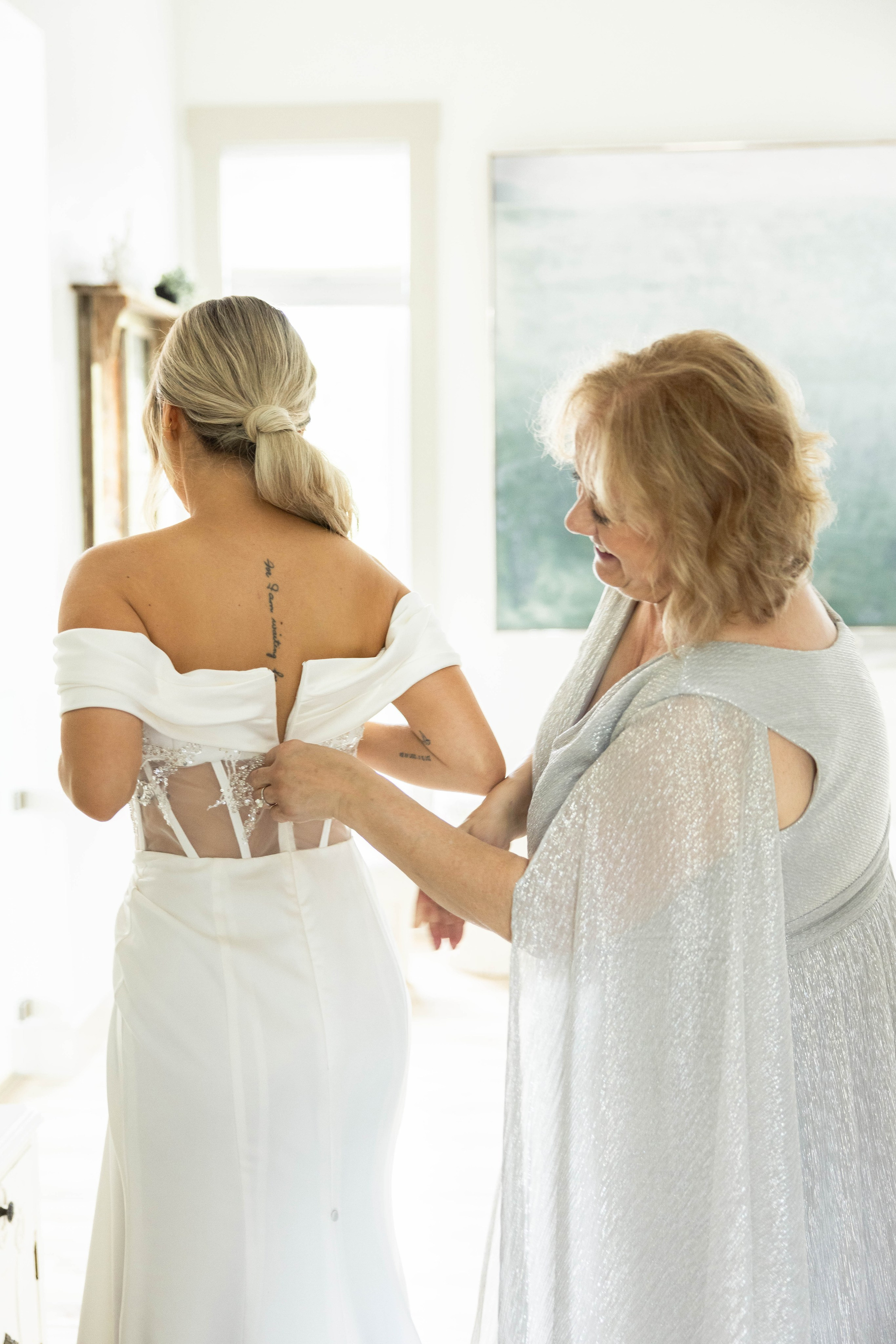 Beautiful Lakeside Wedding Photography. Wedding photography and videography in Regina, Saskatchewan