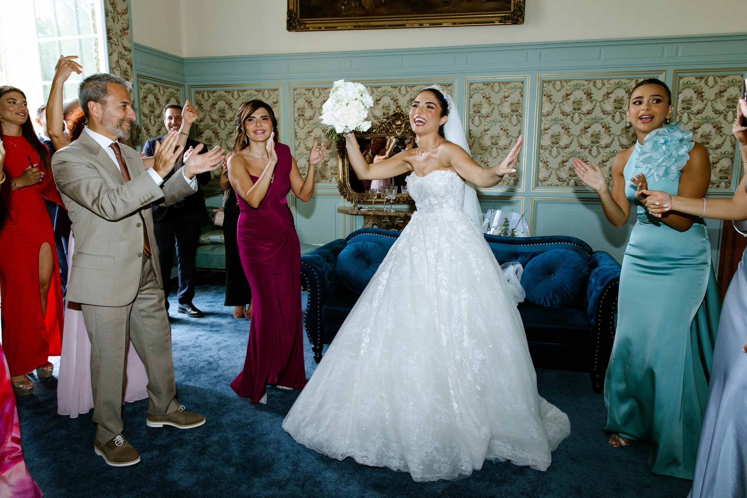 Chloe & Romeo. Photographer in Paris