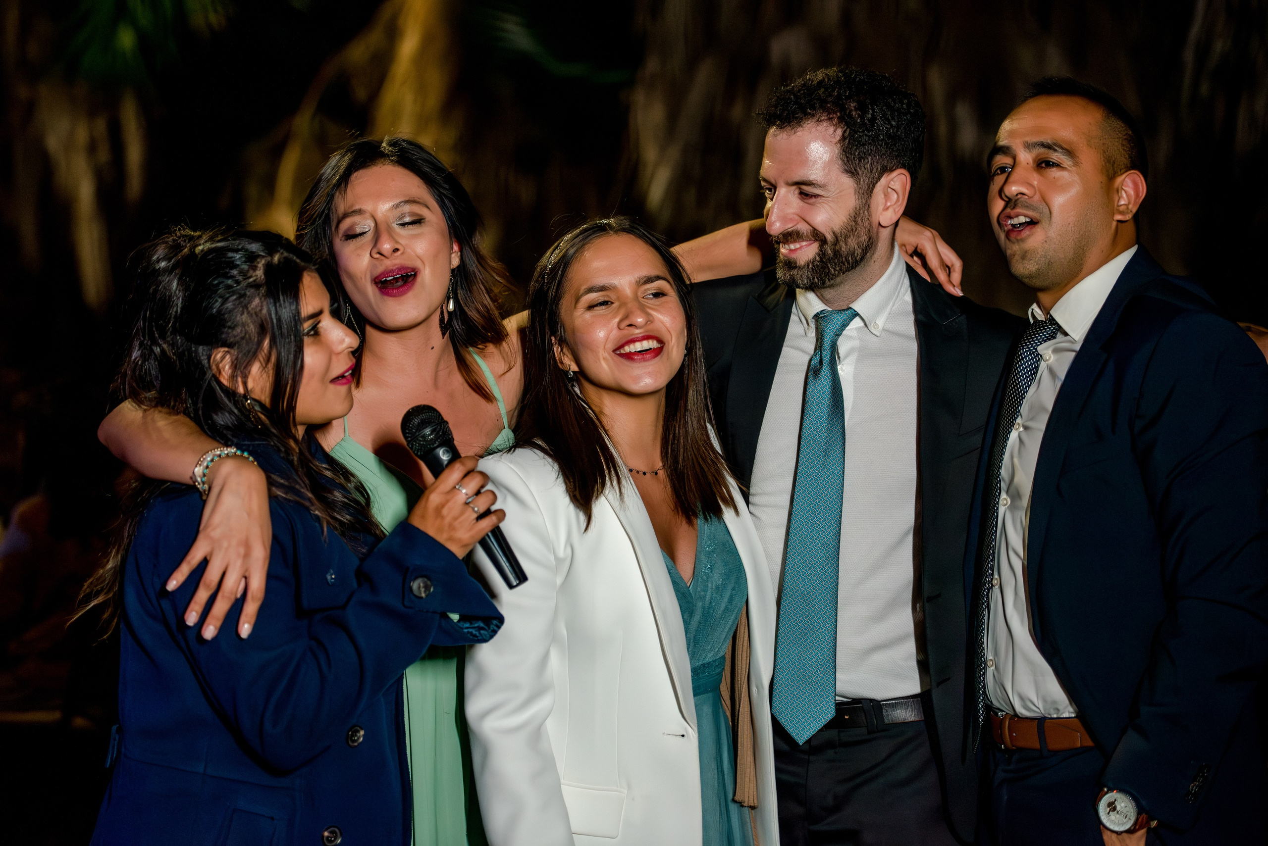 BYZO MEDIA. PETRU BYZO - family and children photographer in ROMANIA