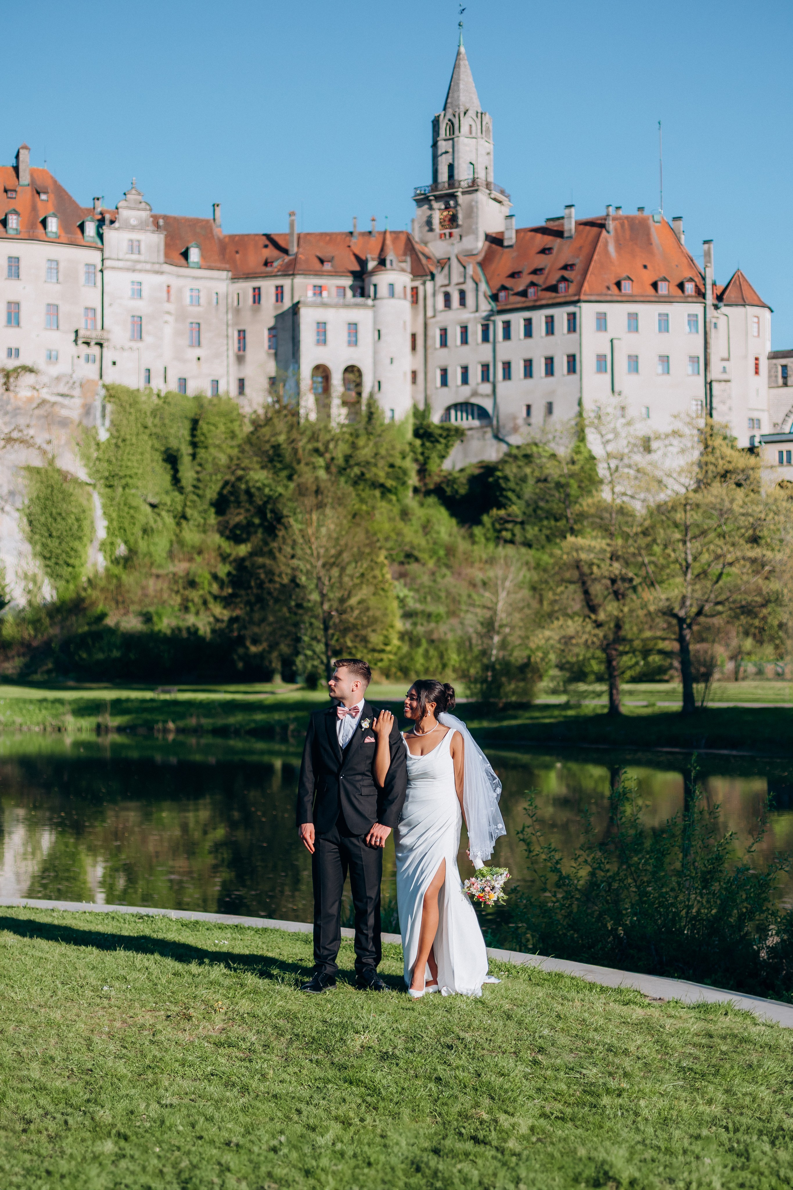 Ruben & Destiny. Wedding and Family Photograph