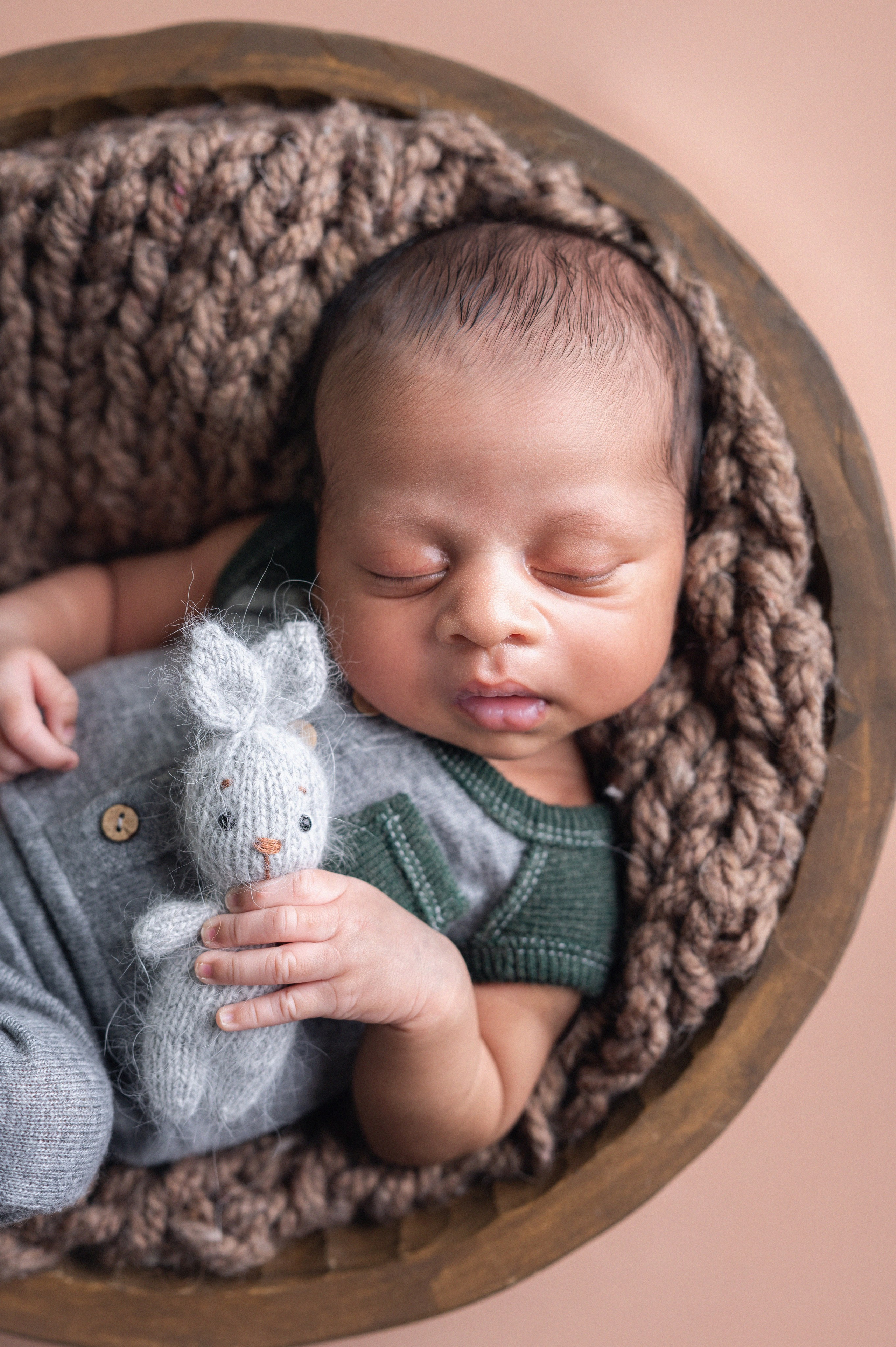 Vihaan 15 days. In-home newborn photography Raleigh & area Katya Kulikova