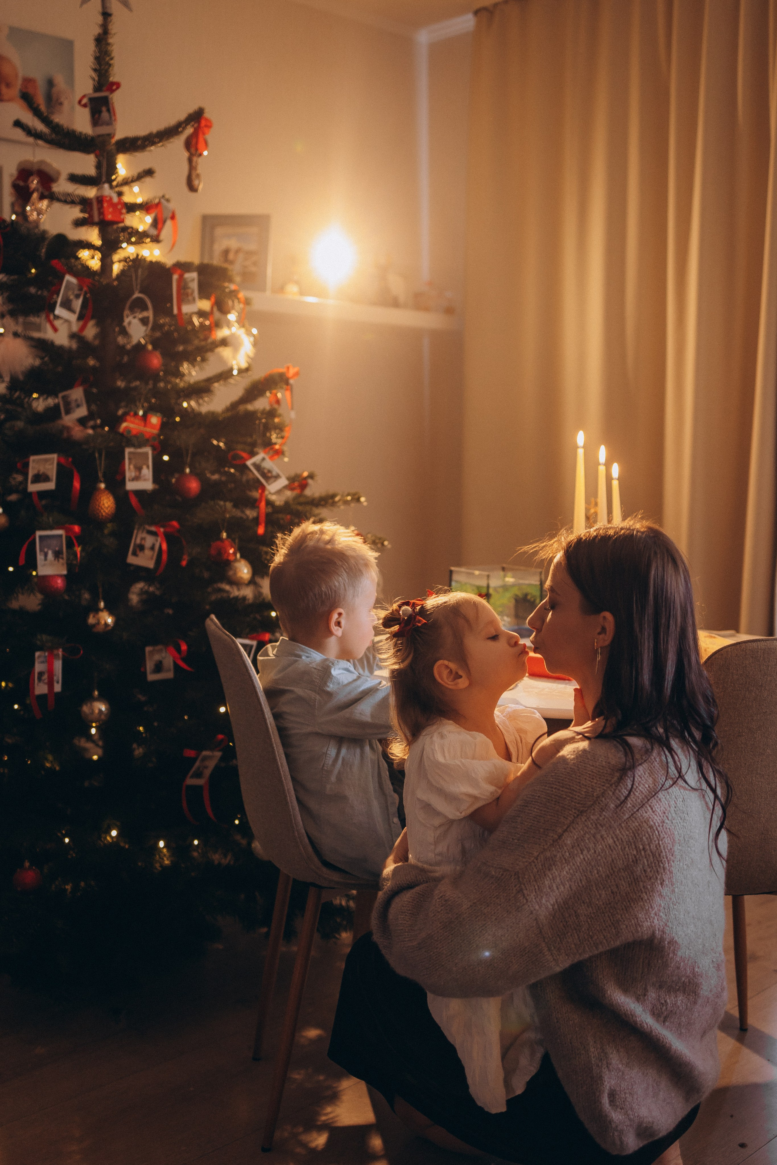 LANAS ģimene. GALVENĀ