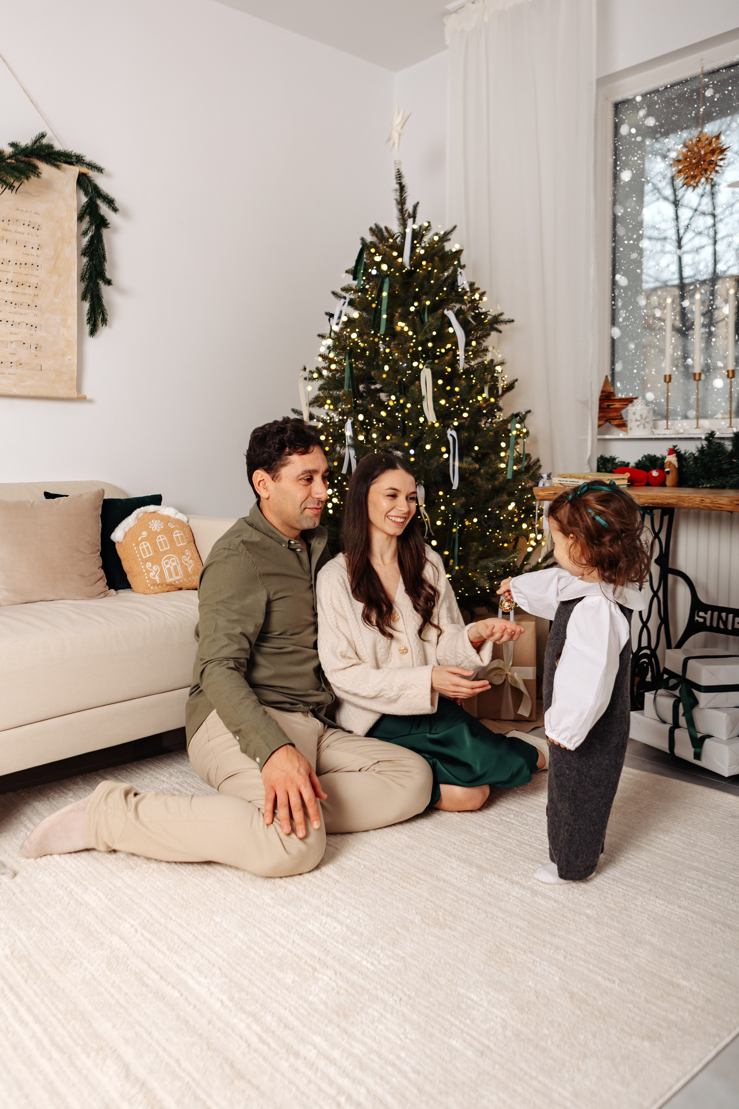 Familia Teodorescu. Cristina Andronache fotograf Brașov fotograf de familie fotograf de nunta Brașov